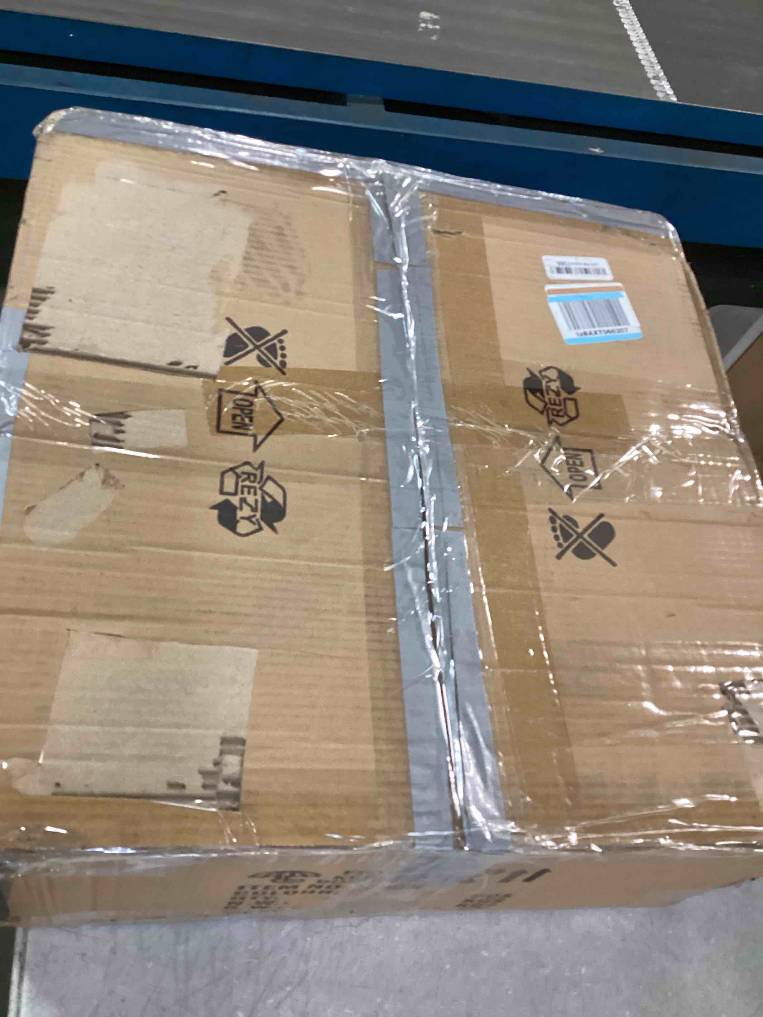 https://s3.amazonaws.com/lotting-images-prod/bidfta/YEL6474728_1718037228527.jpeg