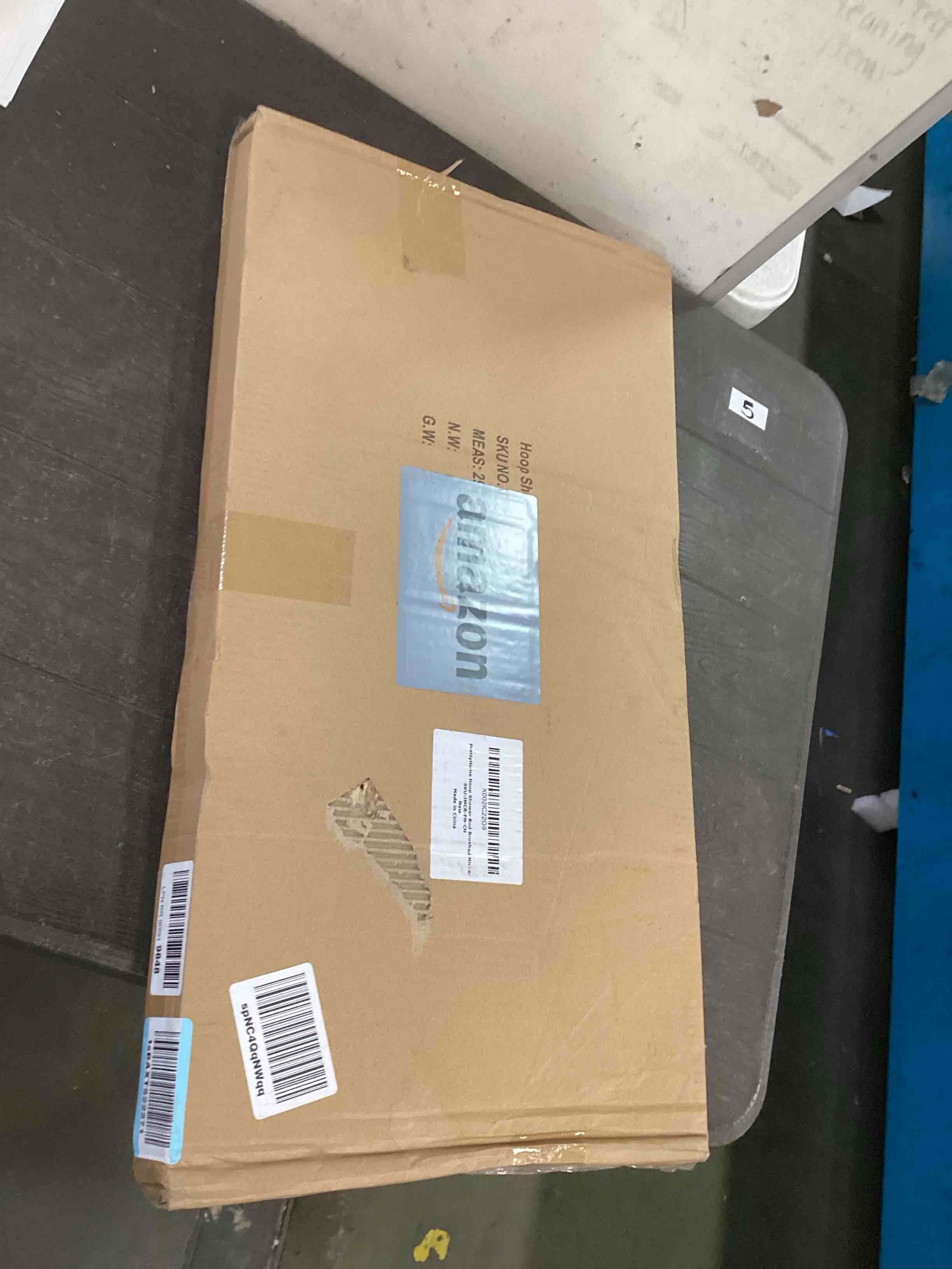 https://s3.amazonaws.com/lotting-images-prod/bidfta/YEL6474842_1718110636593.jpeg
