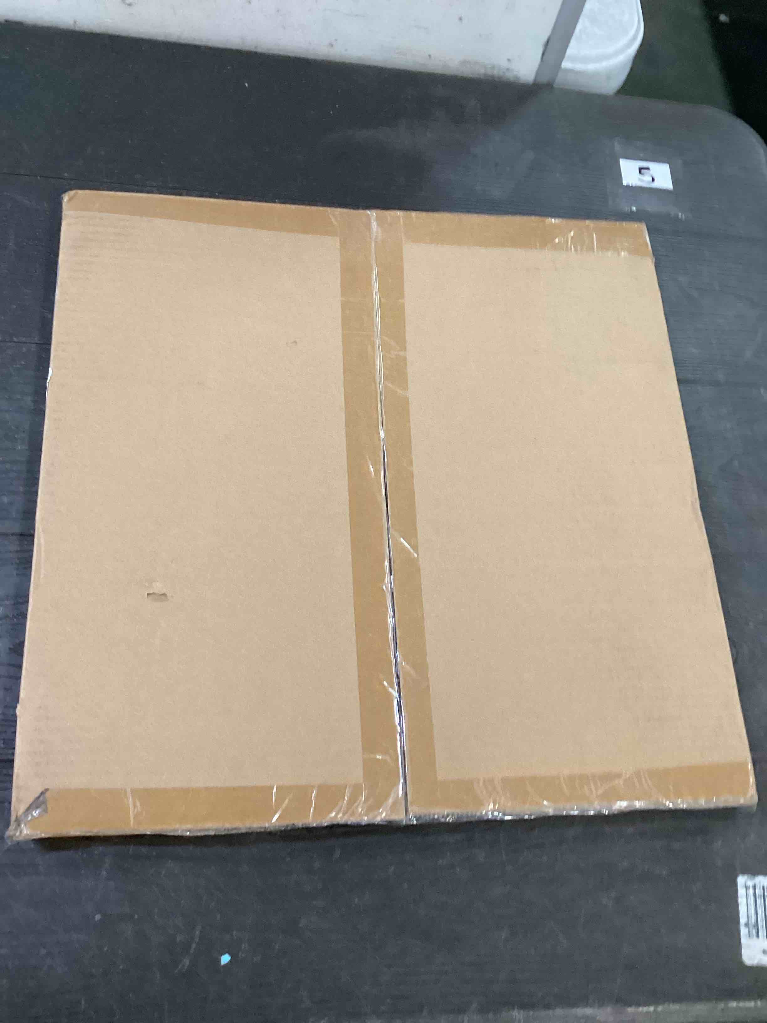 https://s3.amazonaws.com/lotting-images-prod/bidfta/YEL6474861_1718112665444.jpeg