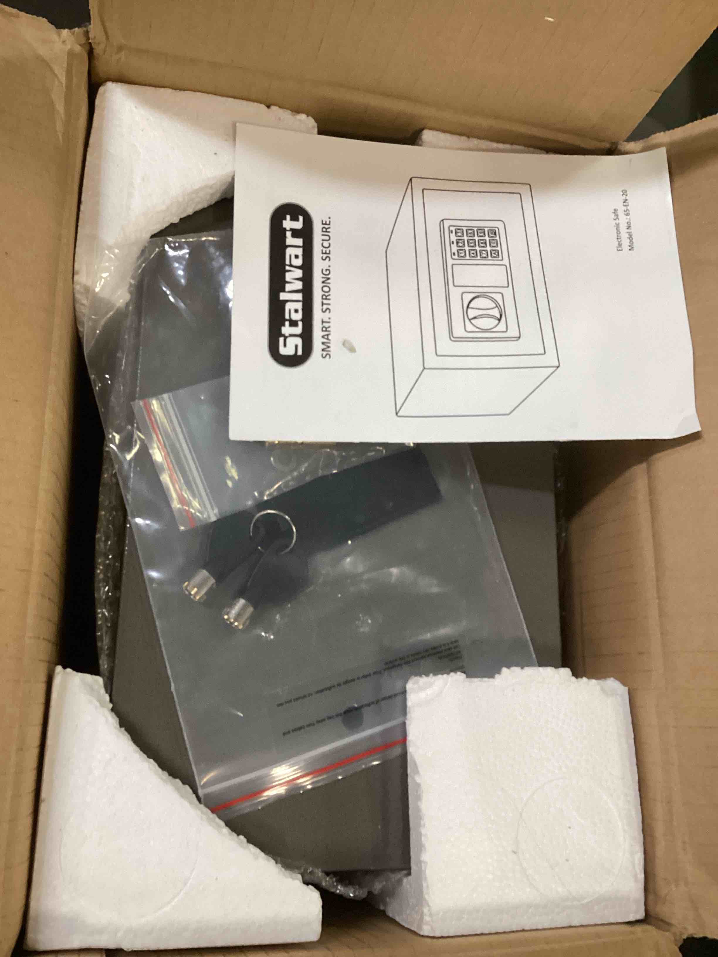 https://s3.amazonaws.com/lotting-images-prod/bidfta/YEL6474862_1718112771673.jpeg