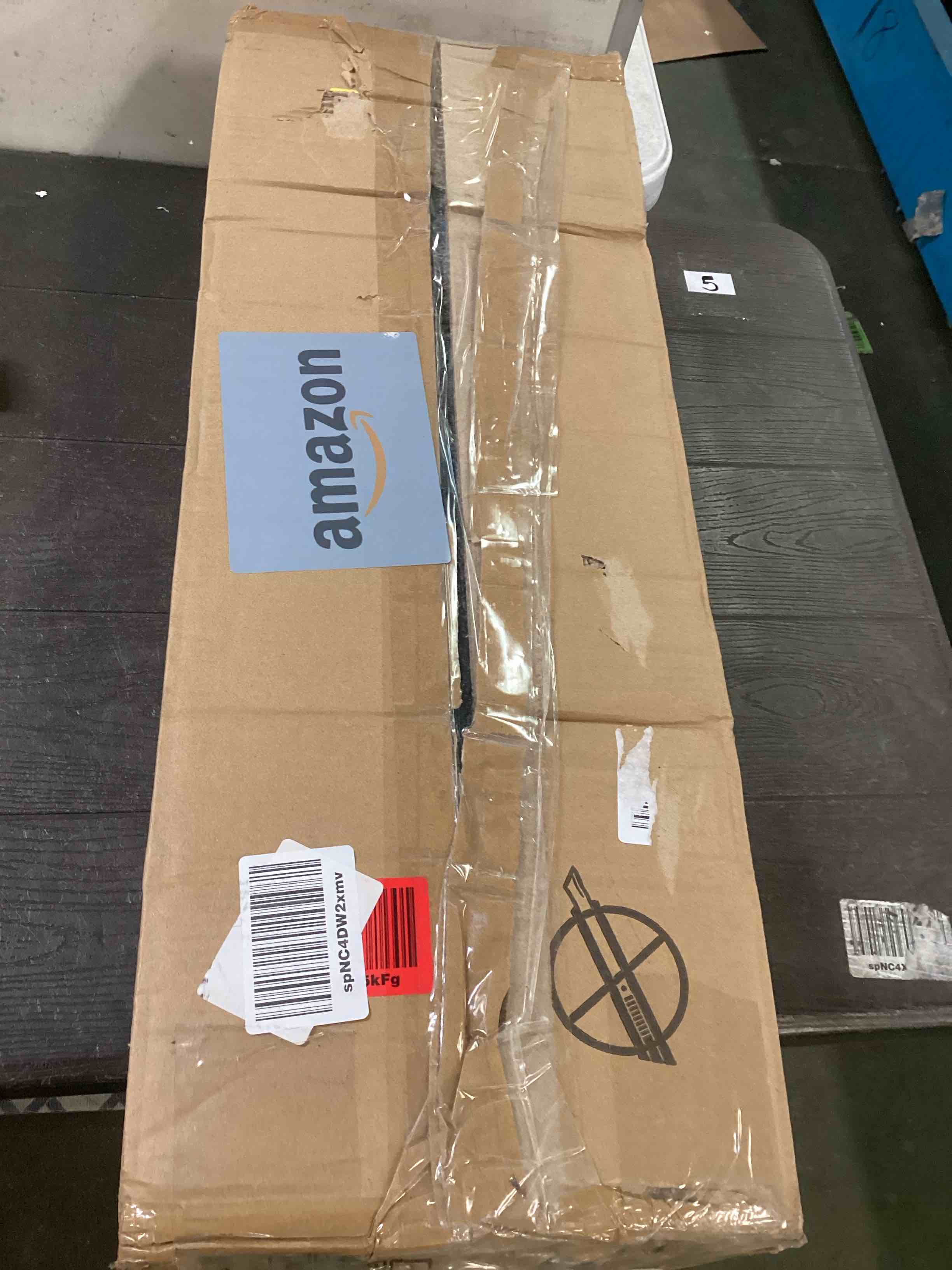 https://s3.amazonaws.com/lotting-images-prod/bidfta/YEL6474889_1718116981413.jpeg