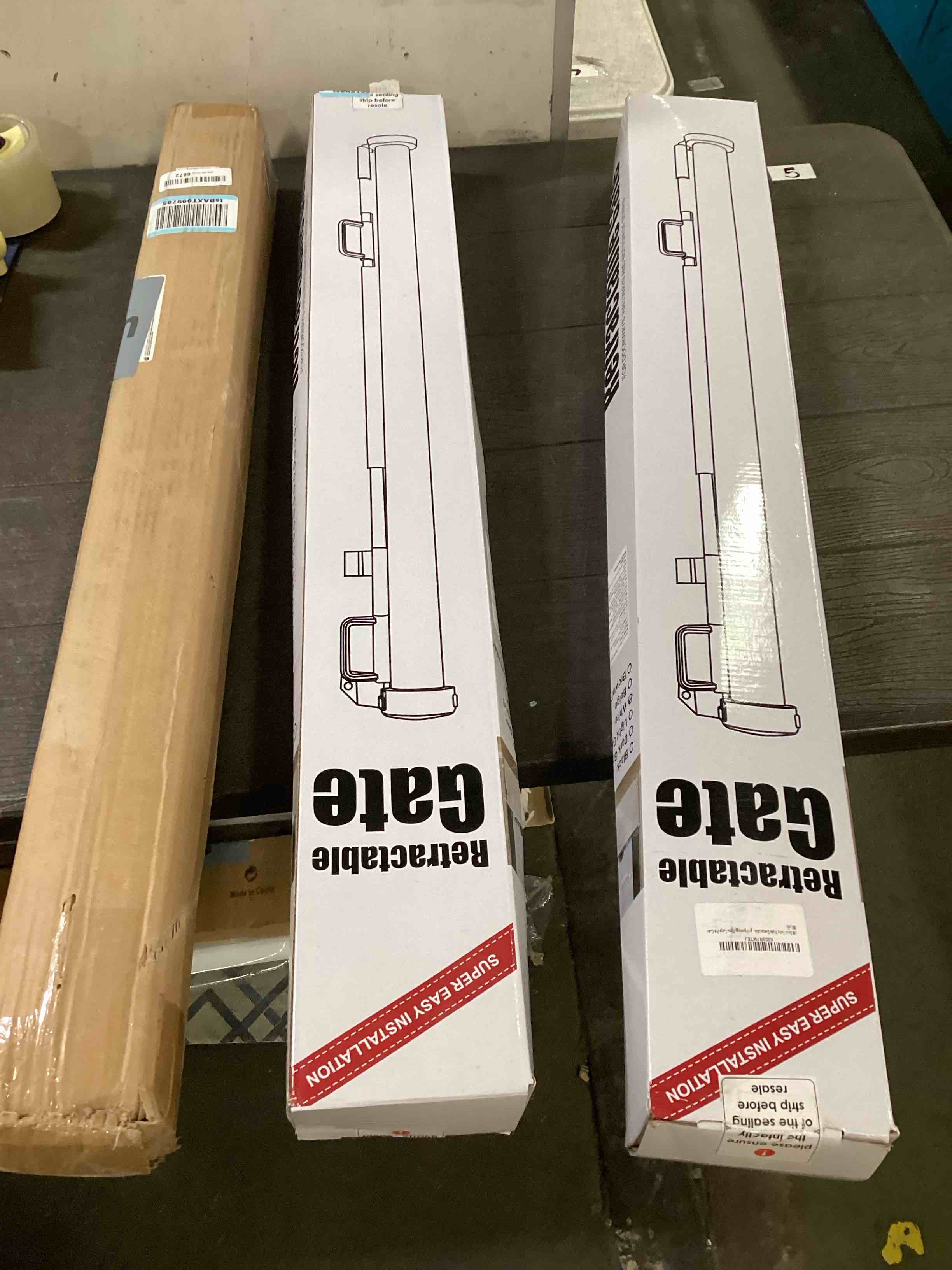 https://s3.amazonaws.com/lotting-images-prod/bidfta/YEL6475014_1718136661165.jpeg