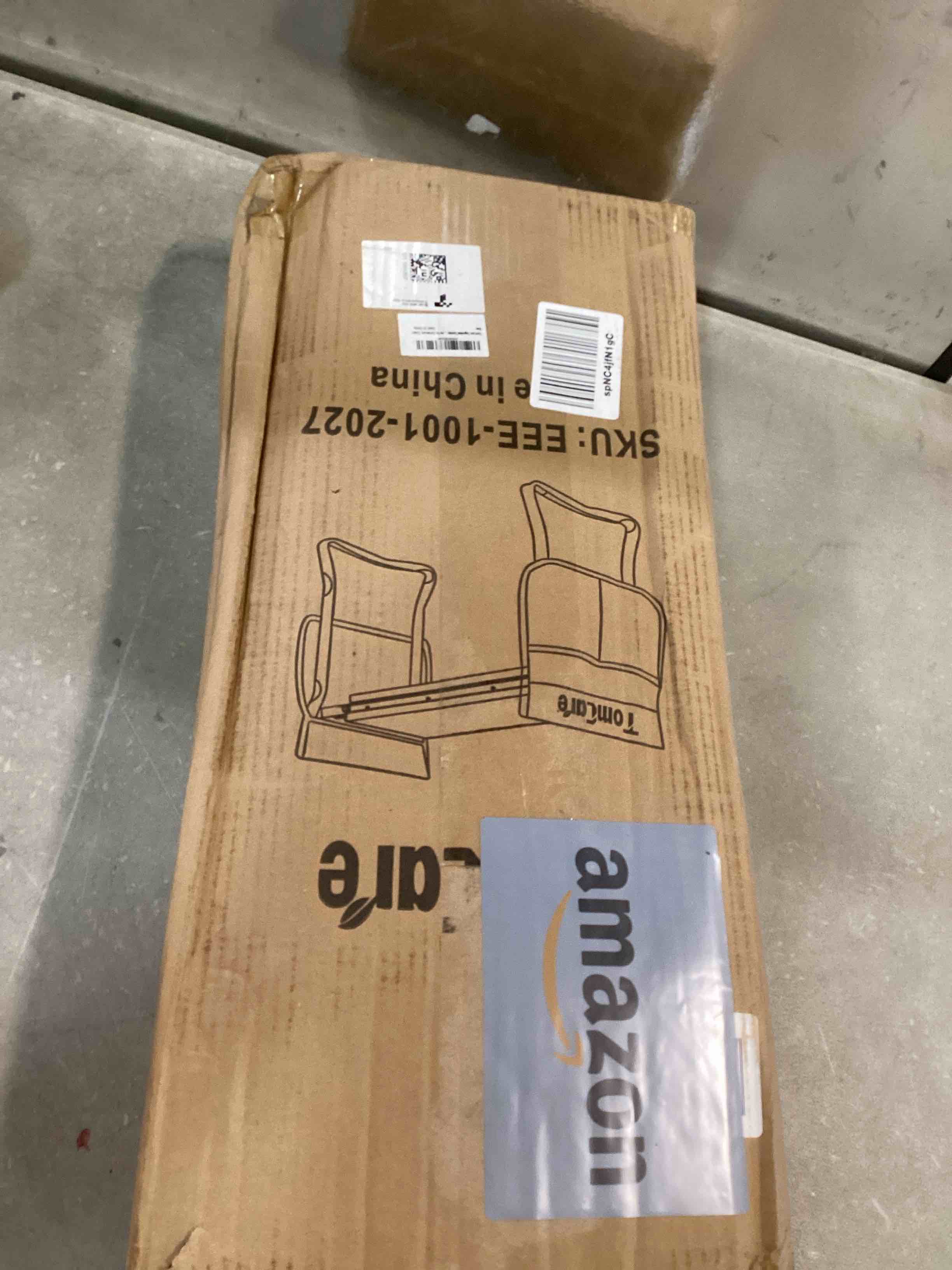 https://s3.amazonaws.com/lotting-images-prod/bidfta/YEL6475424_1718304773077.jpeg