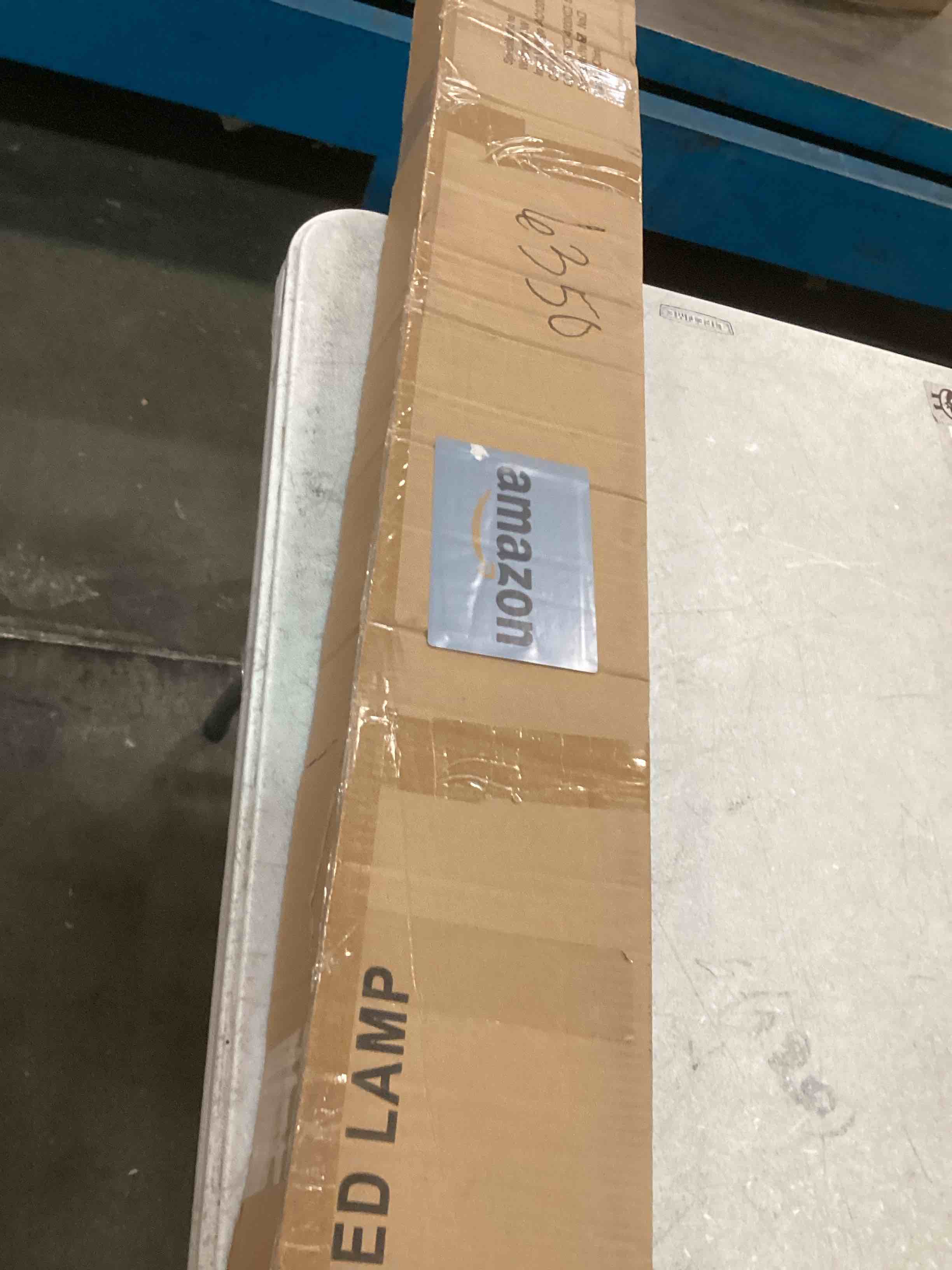 https://s3.amazonaws.com/lotting-images-prod/bidfta/YEL6475592_1718385803945.jpeg