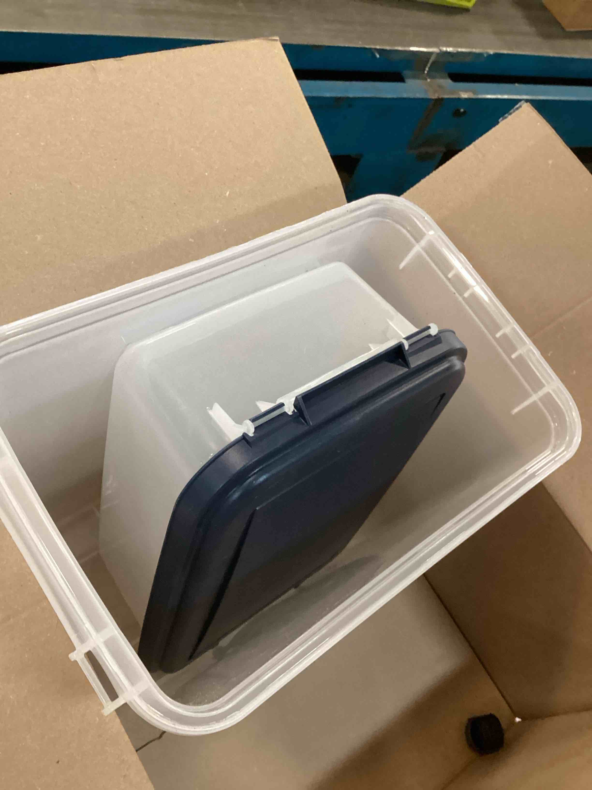 https://s3.amazonaws.com/lotting-images-prod/bidfta/YEL6475692_1718627678977.jpeg
