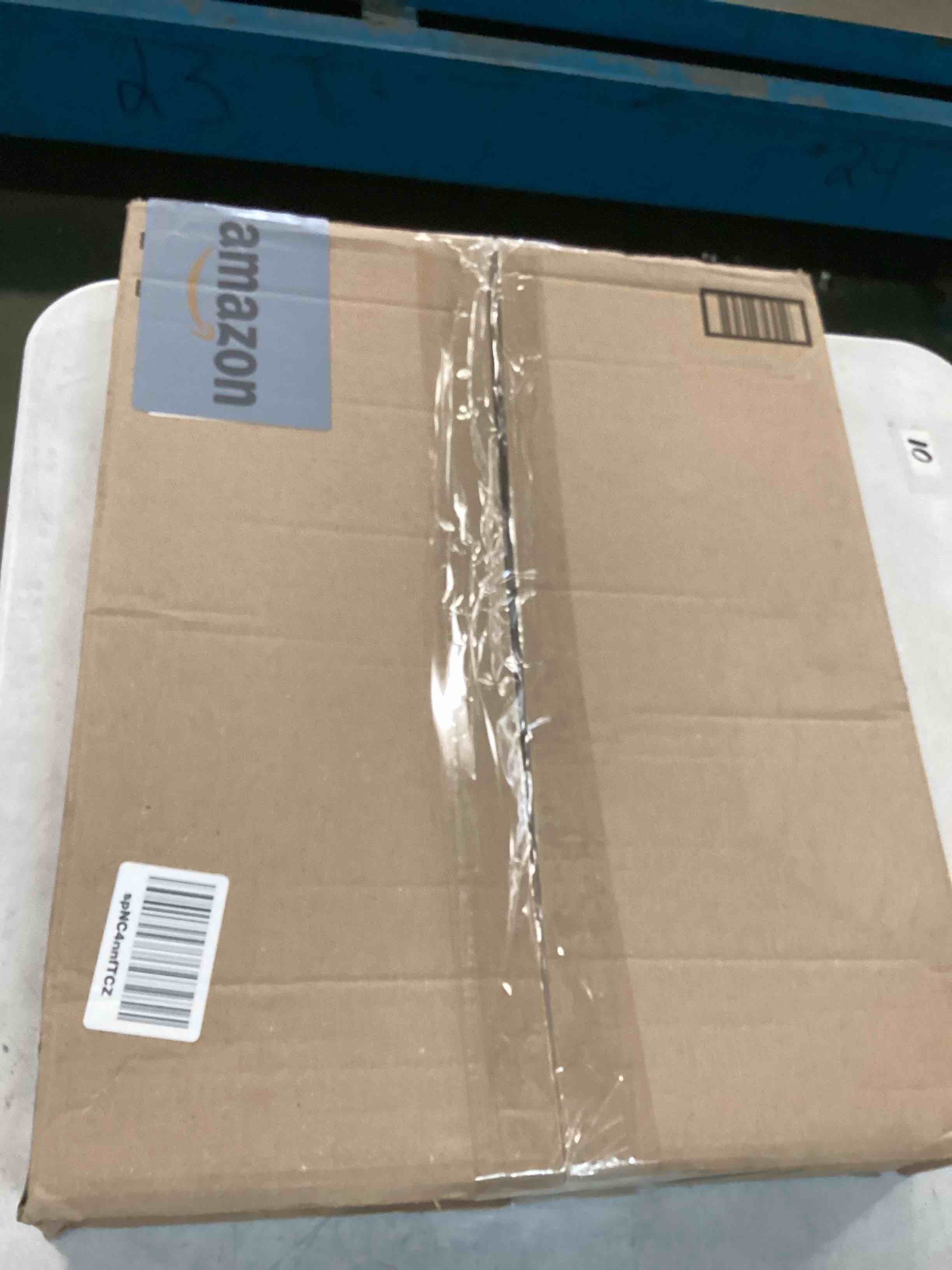 https://s3.amazonaws.com/lotting-images-prod/bidfta/YEL6475784_1718640755481.jpeg
