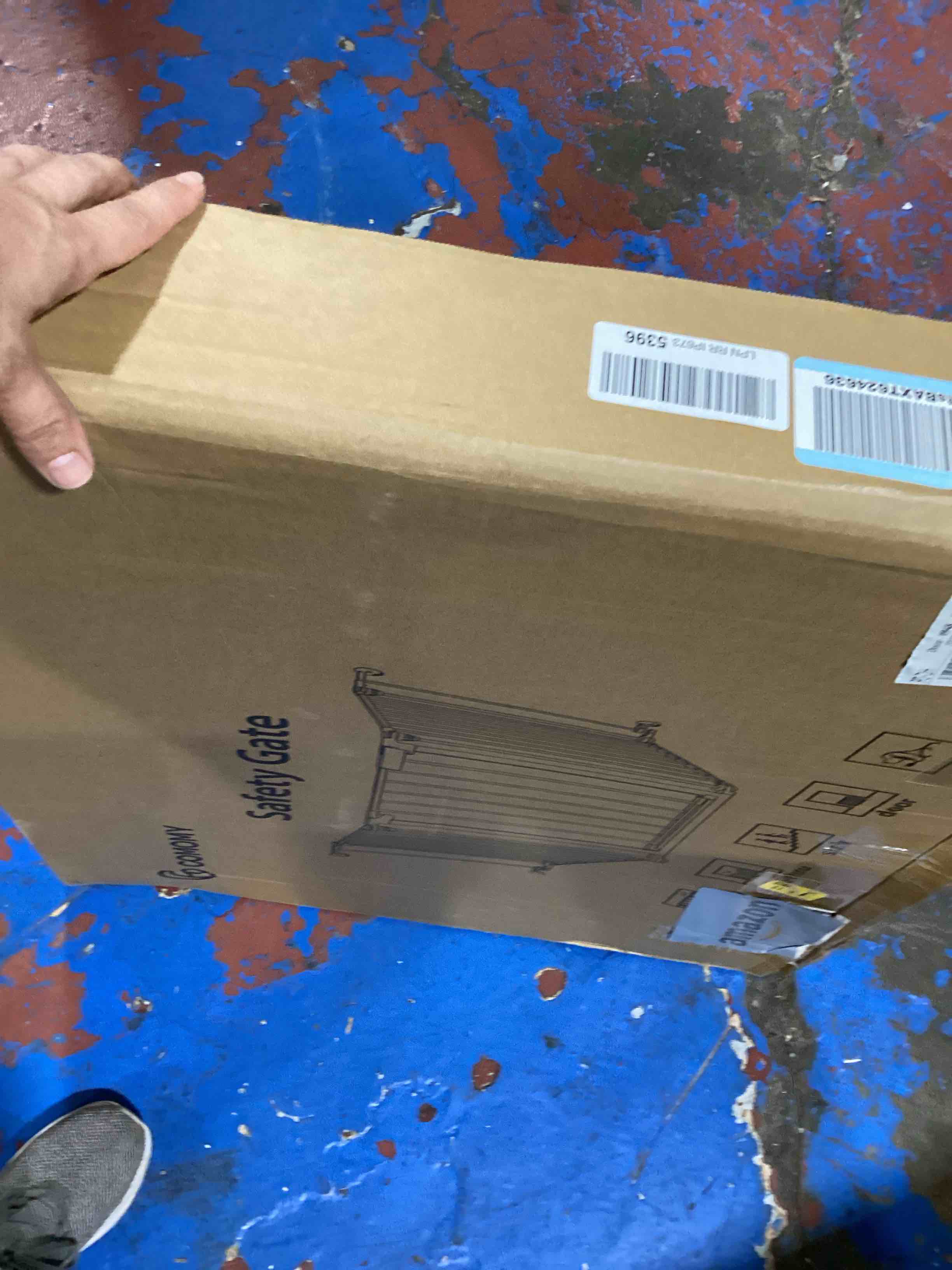 https://s3.amazonaws.com/lotting-images-prod/bidfta/YEL6484287_1723045655720.jpeg
