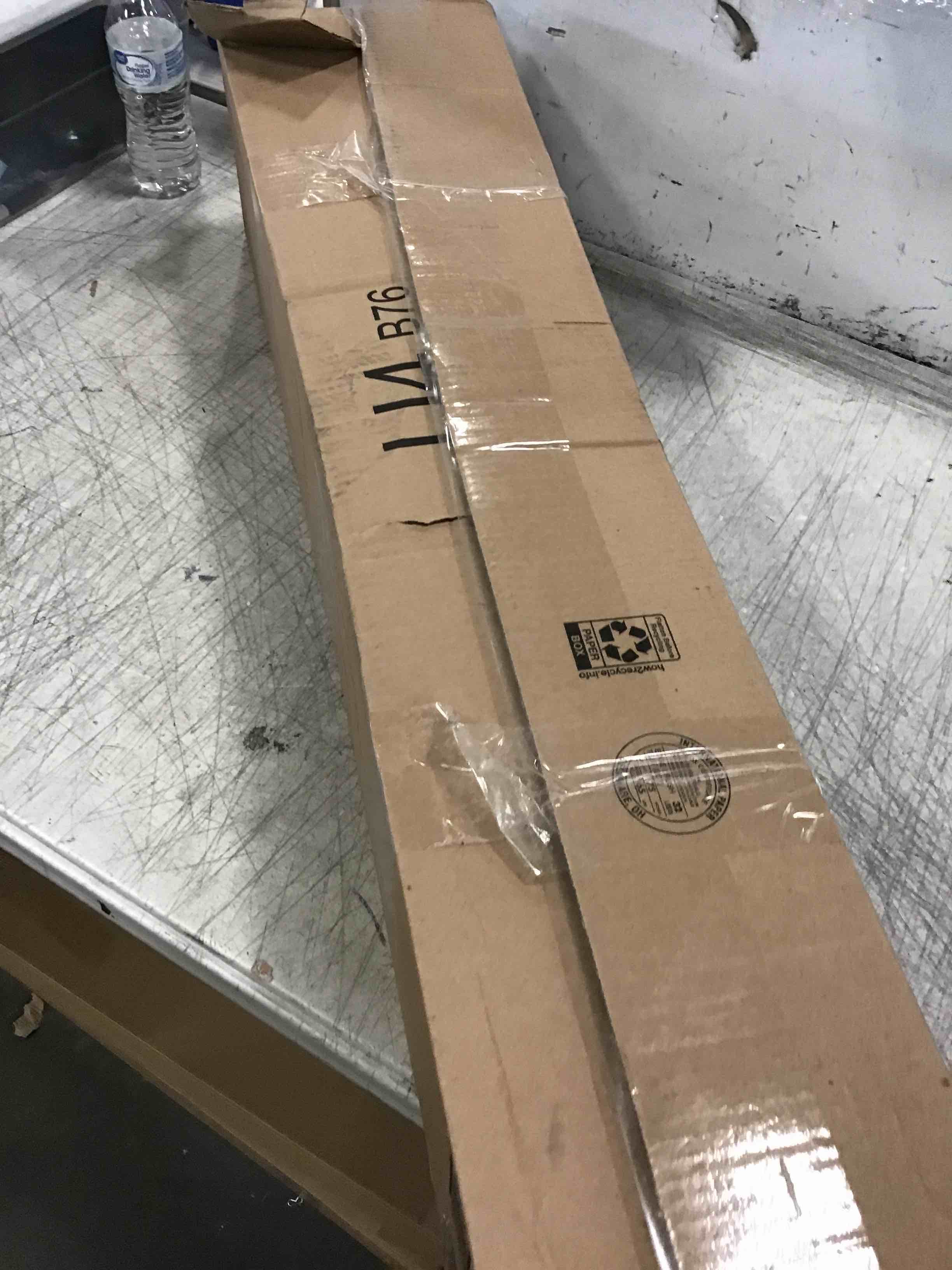 https://s3.amazonaws.com/lotting-images-prod/bidfta/YEL6488117_1717176262851.jpeg