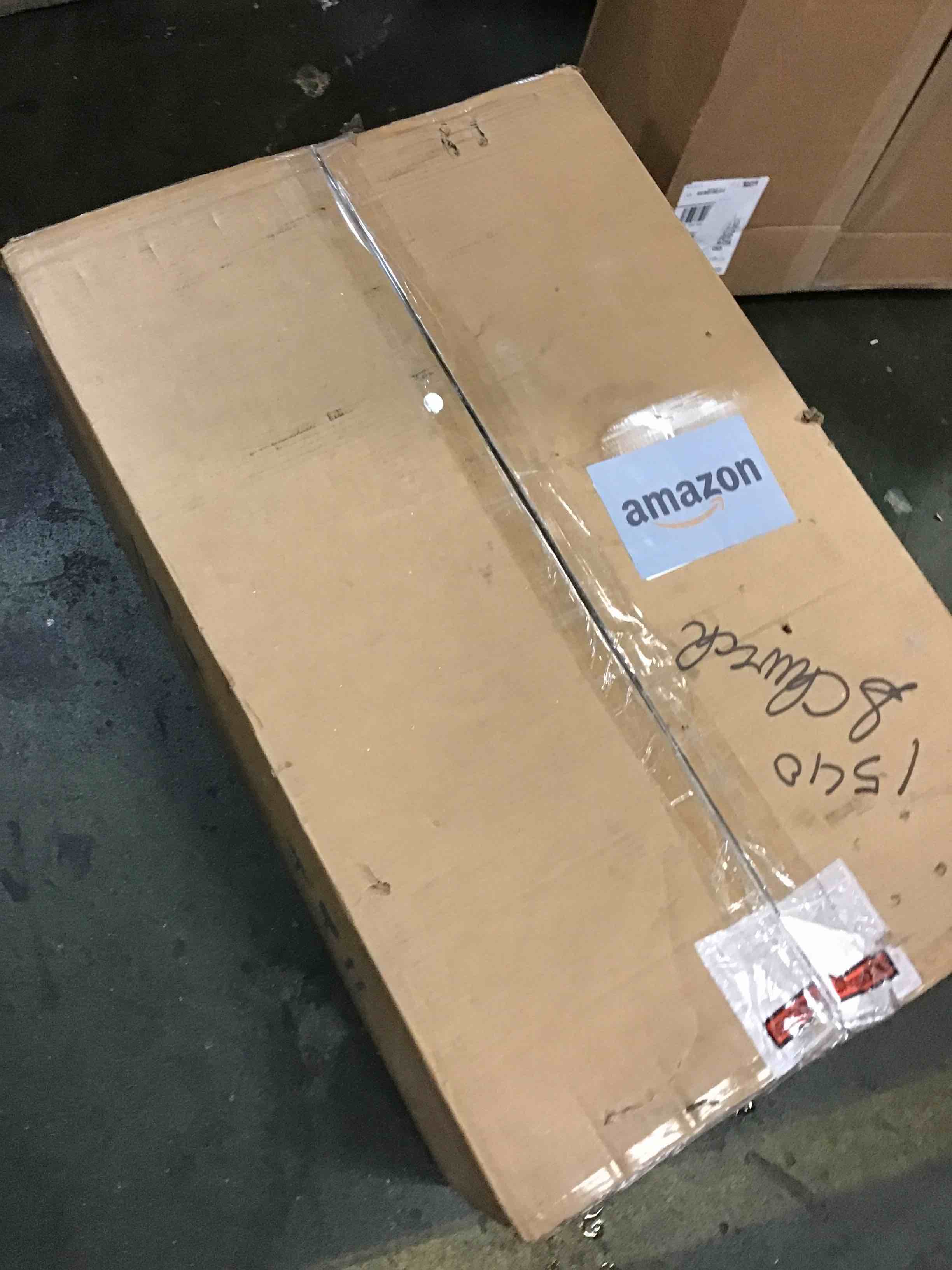 https://s3.amazonaws.com/lotting-images-prod/bidfta/YEL6488791_1717511700756.jpeg