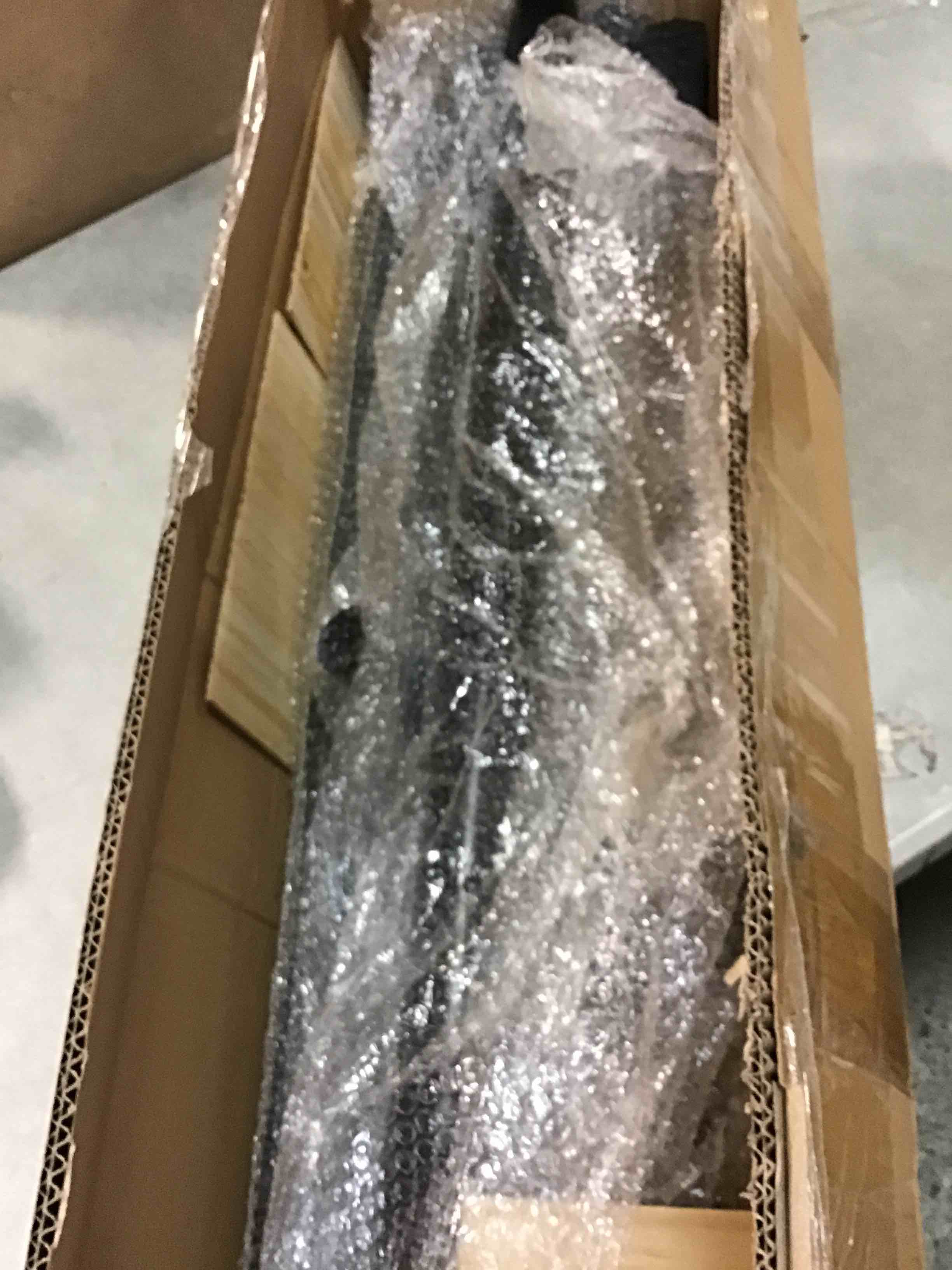 https://s3.amazonaws.com/lotting-images-prod/bidfta/YEL6488937_1717586322129.jpeg