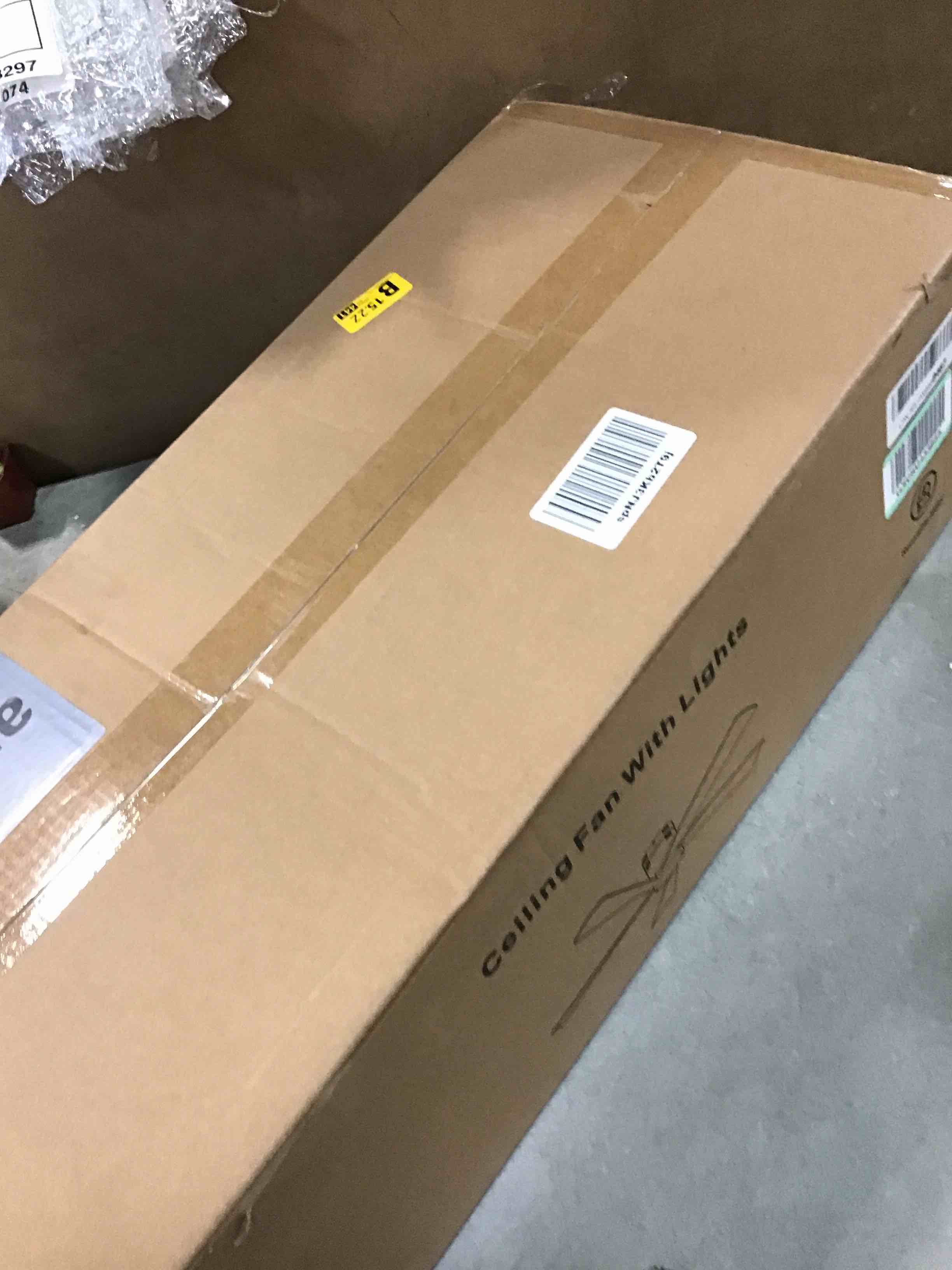 https://s3.amazonaws.com/lotting-images-prod/bidfta/YEL6489174_1717612810540.jpeg