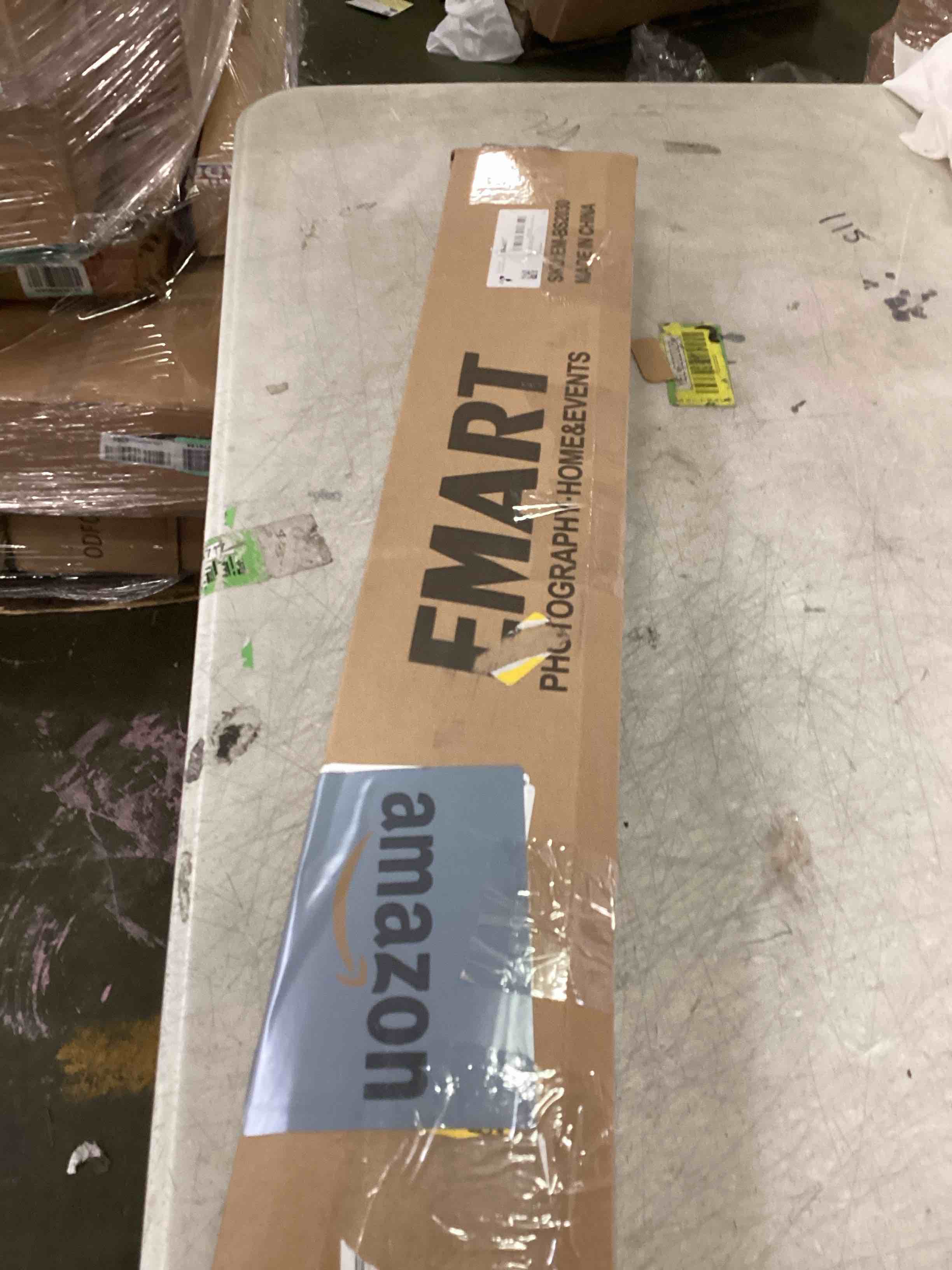 https://s3.amazonaws.com/lotting-images-prod/bidfta/YEL6490333_1717673646408.jpeg