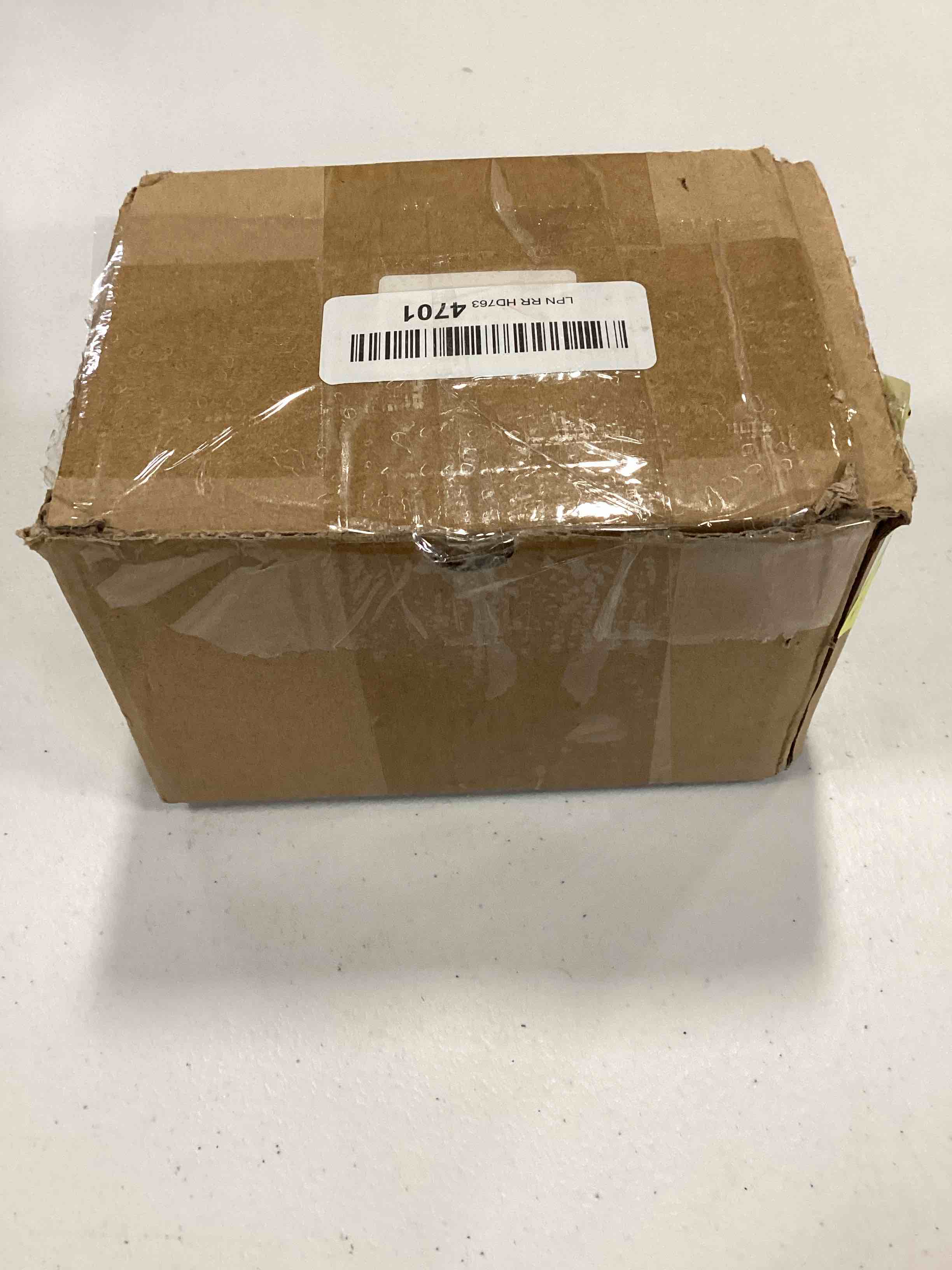 https://s3.amazonaws.com/lotting-images-prod/bidfta/YEL6491139_1717516106704.jpeg