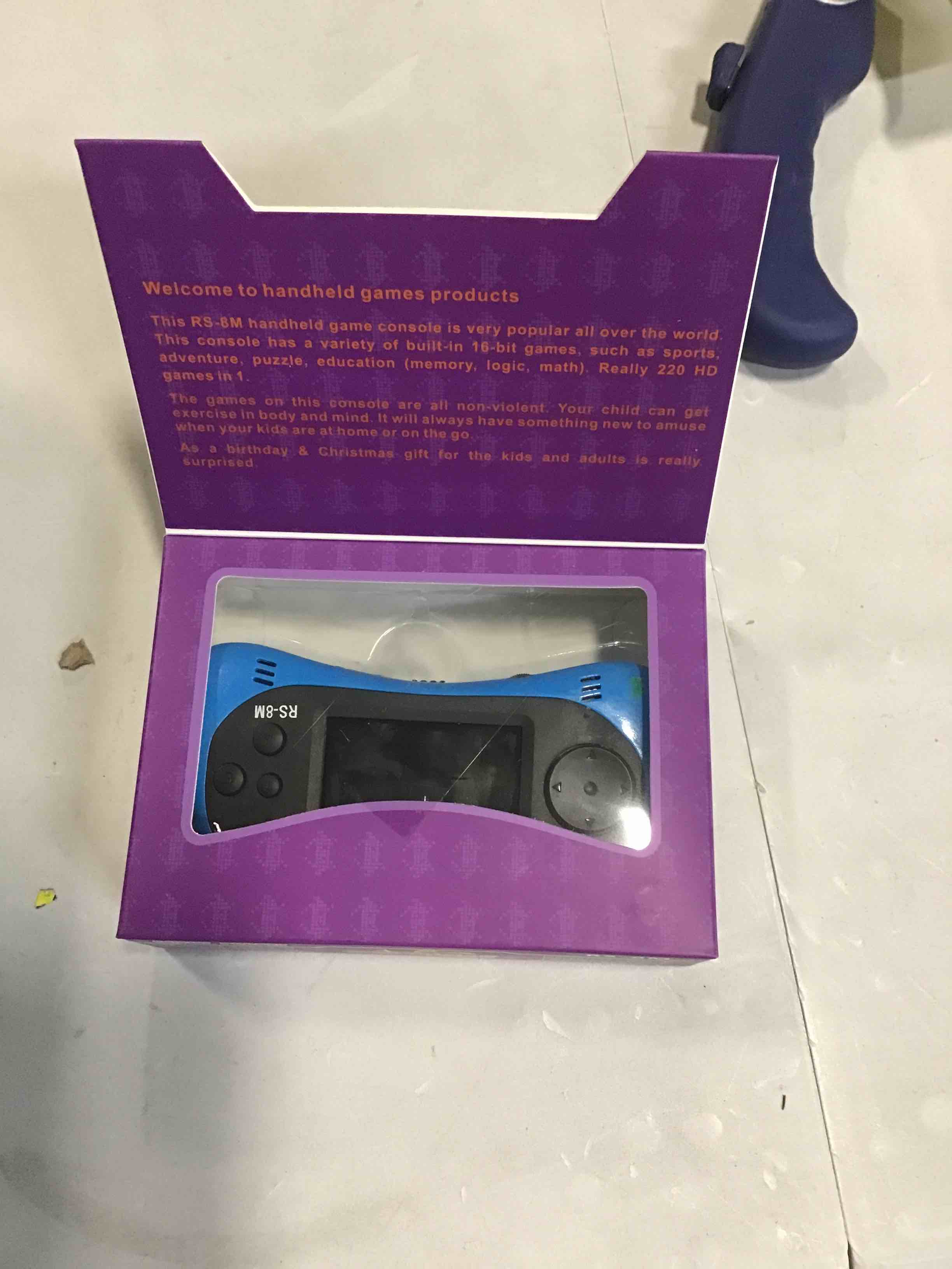 https://s3.amazonaws.com/lotting-images-prod/bidfta/YEL6491894_1718296958423.jpeg