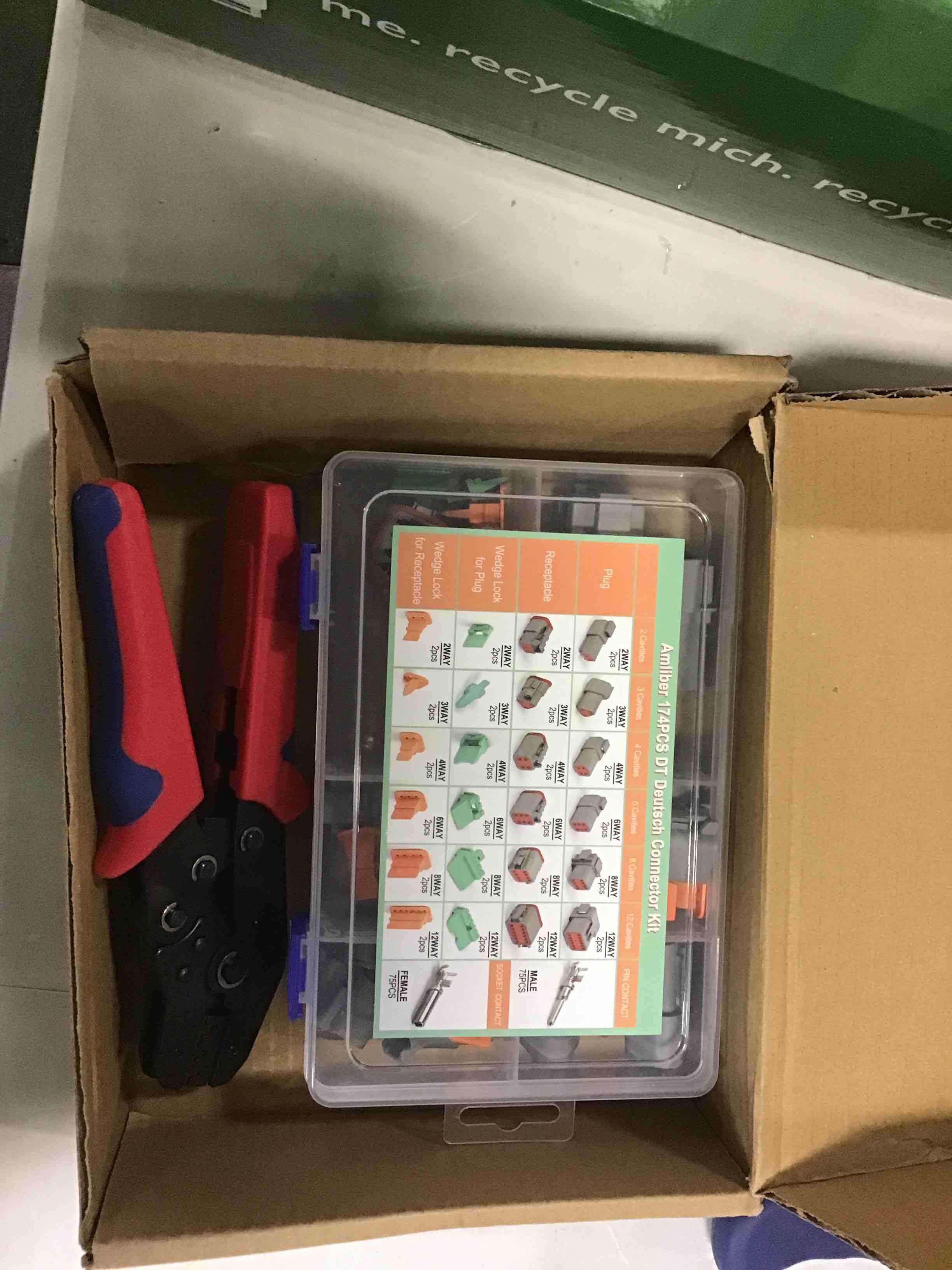 https://s3.amazonaws.com/lotting-images-prod/bidfta/YEL6491897_1718297168266.jpeg