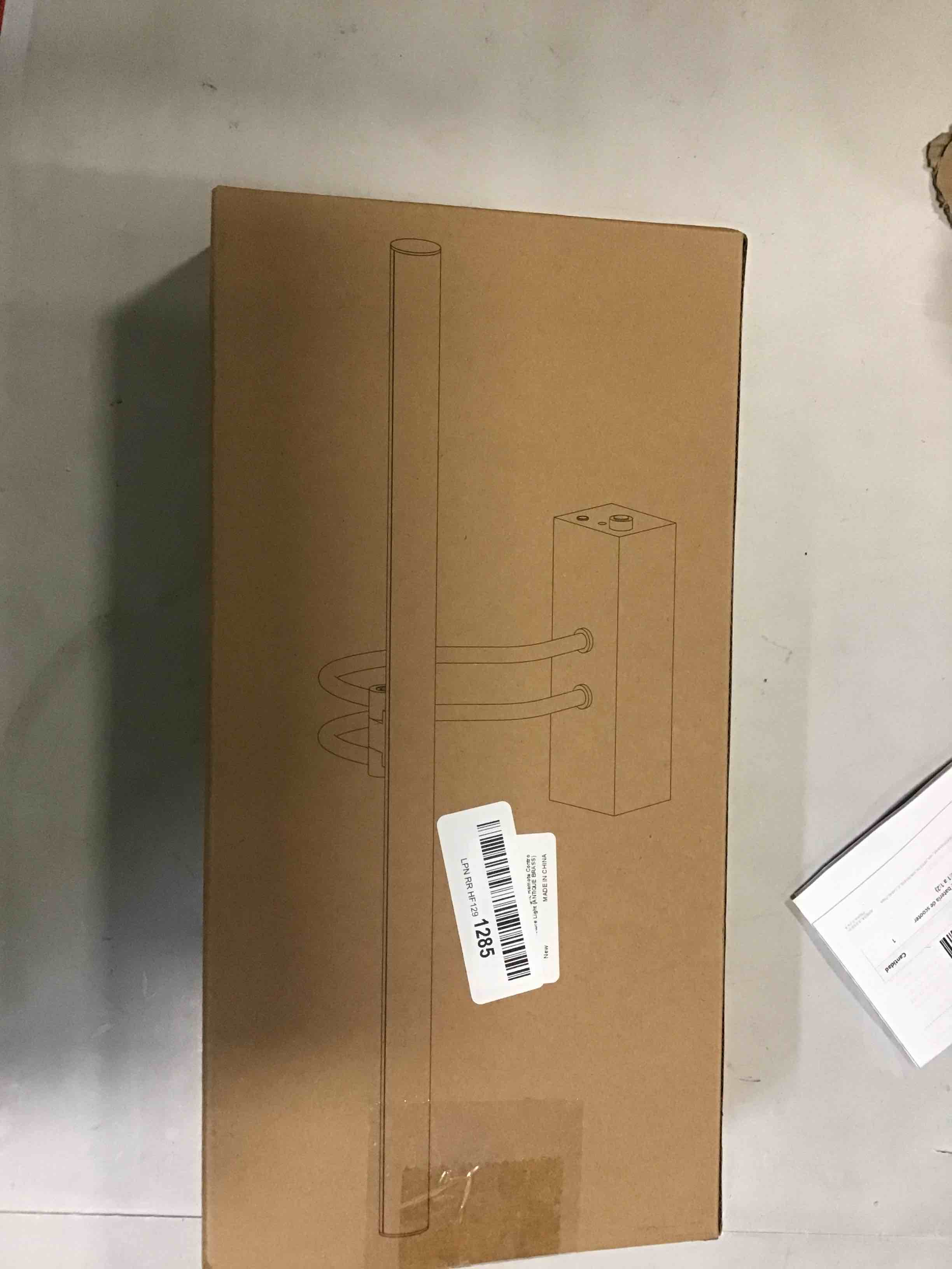 https://s3.amazonaws.com/lotting-images-prod/bidfta/YEL6491901_1718297663571.jpeg