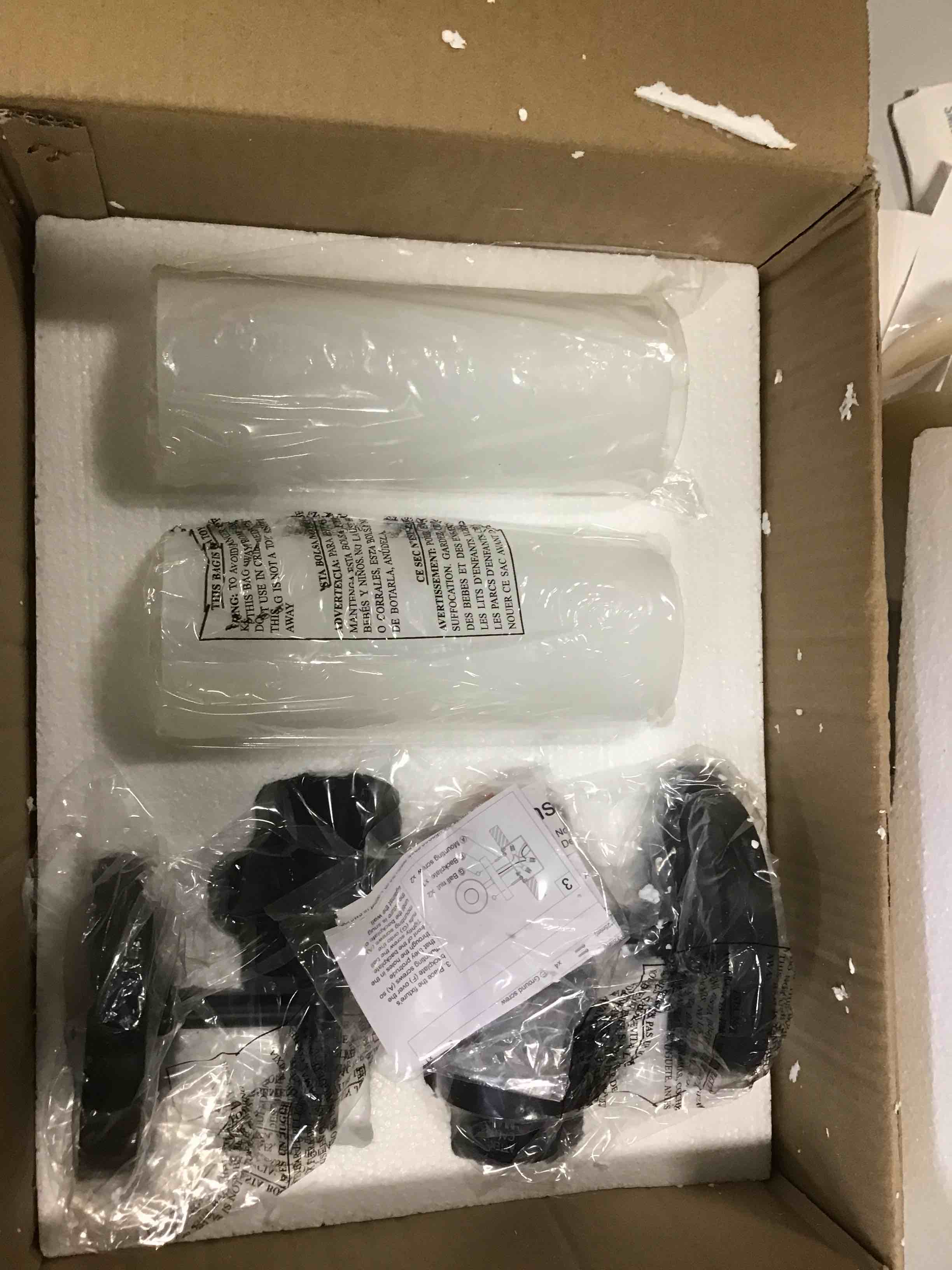 https://s3.amazonaws.com/lotting-images-prod/bidfta/YEL6491906_1718298339234.jpeg