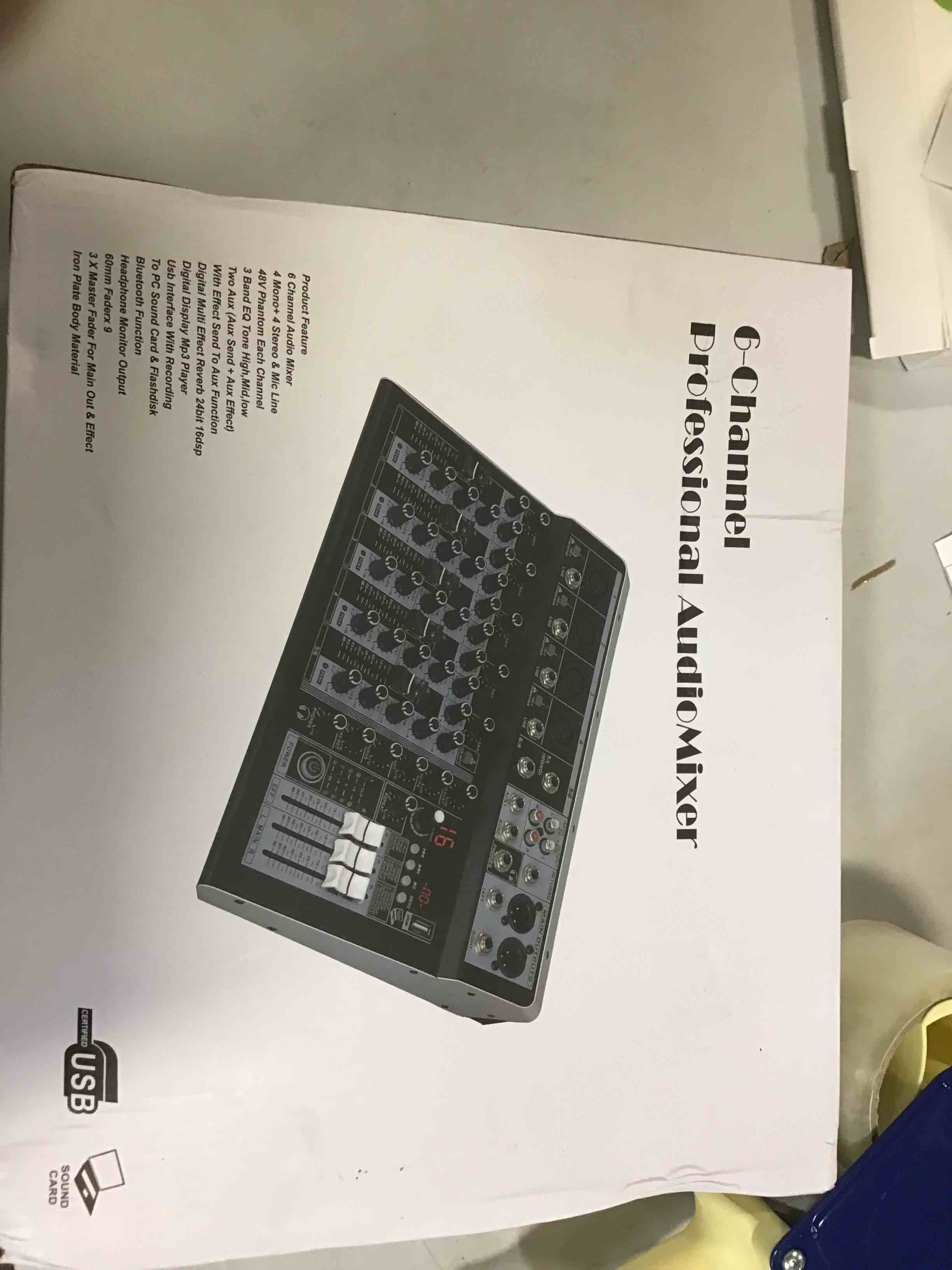 https://s3.amazonaws.com/lotting-images-prod/bidfta/YEL6491923_1718300481905.jpeg