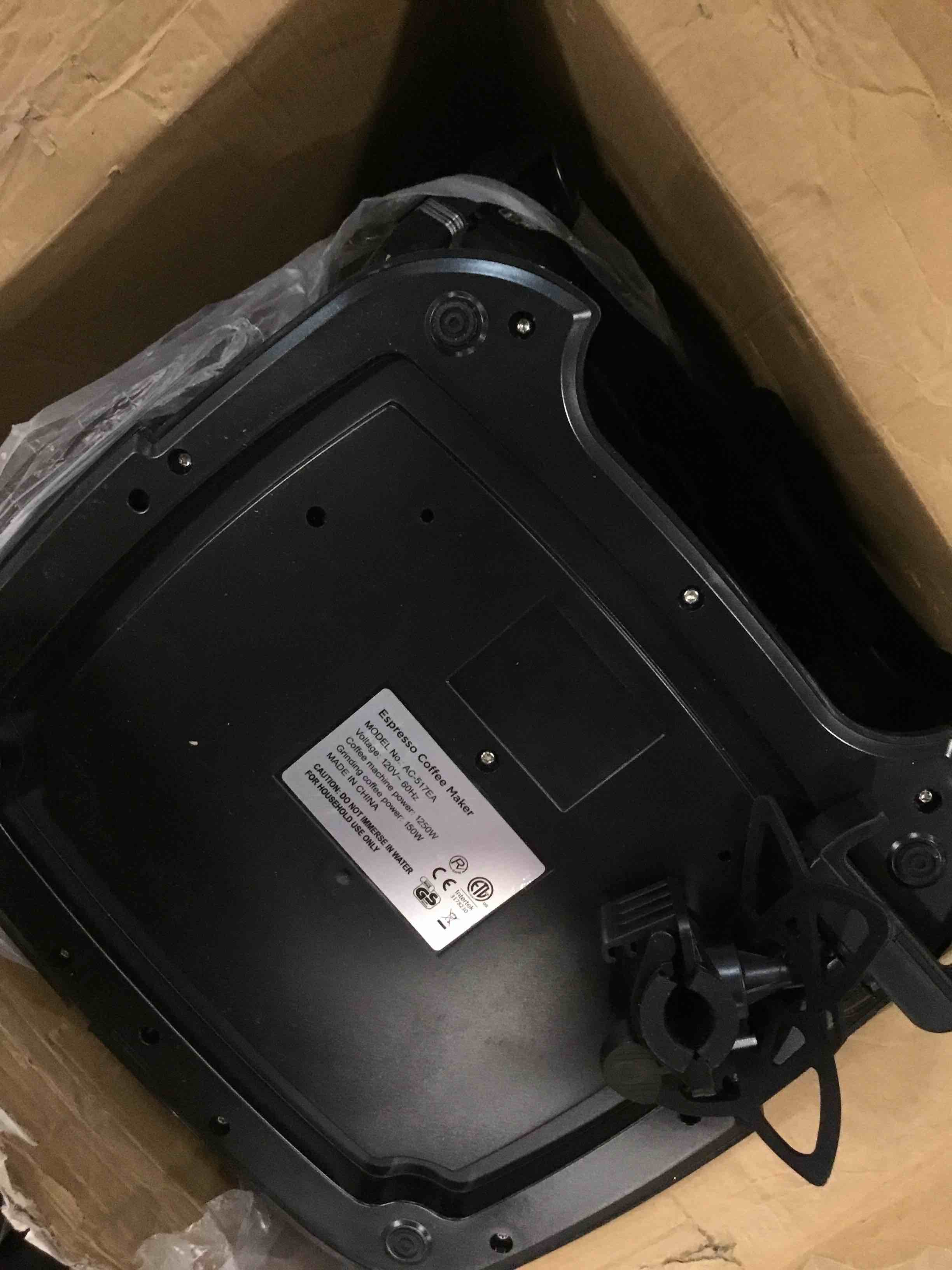https://s3.amazonaws.com/lotting-images-prod/bidfta/YEL6492491_1717255890290.jpeg