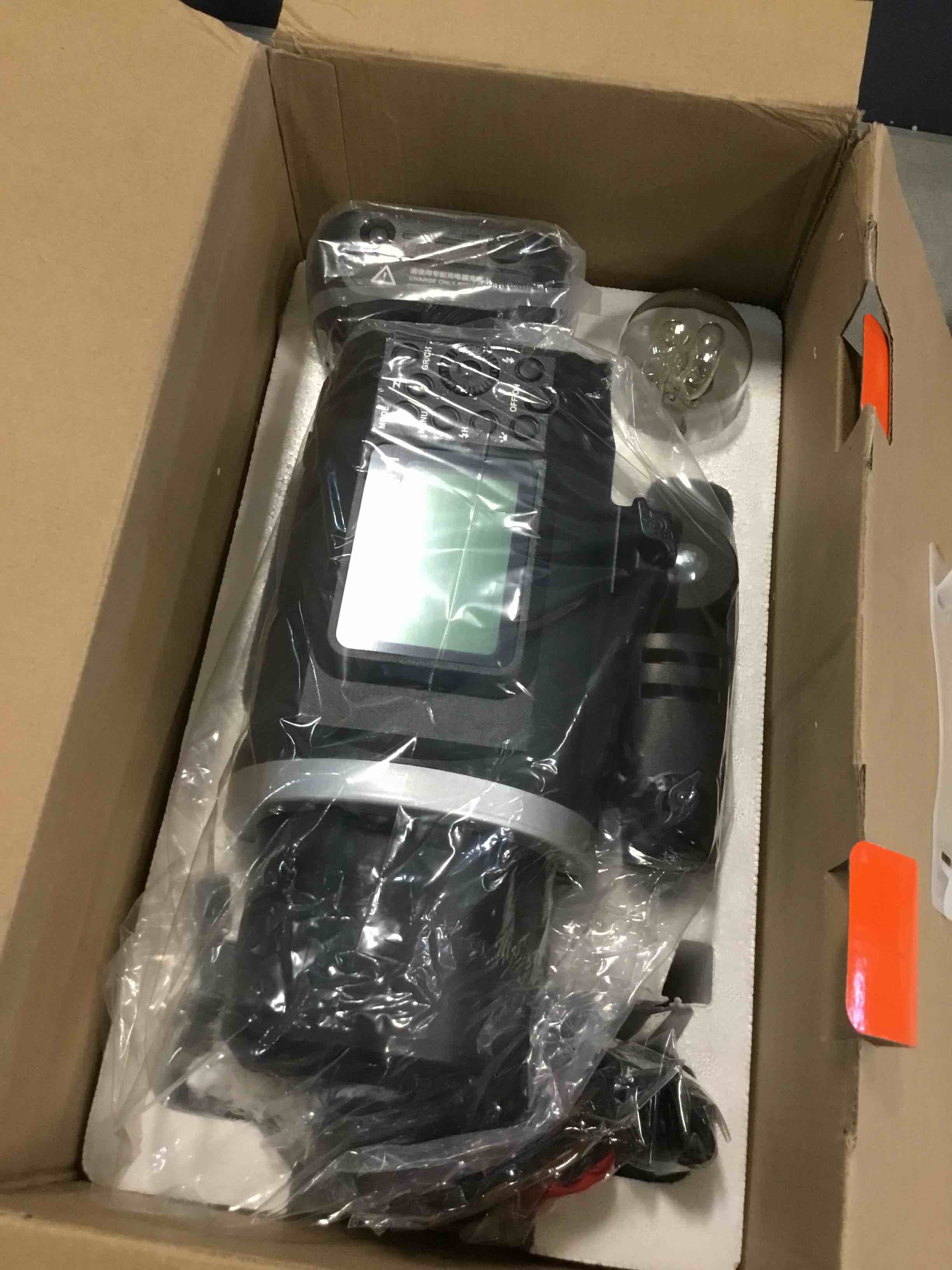 https://s3.amazonaws.com/lotting-images-prod/bidfta/YEL6493514_1717677737837.jpeg