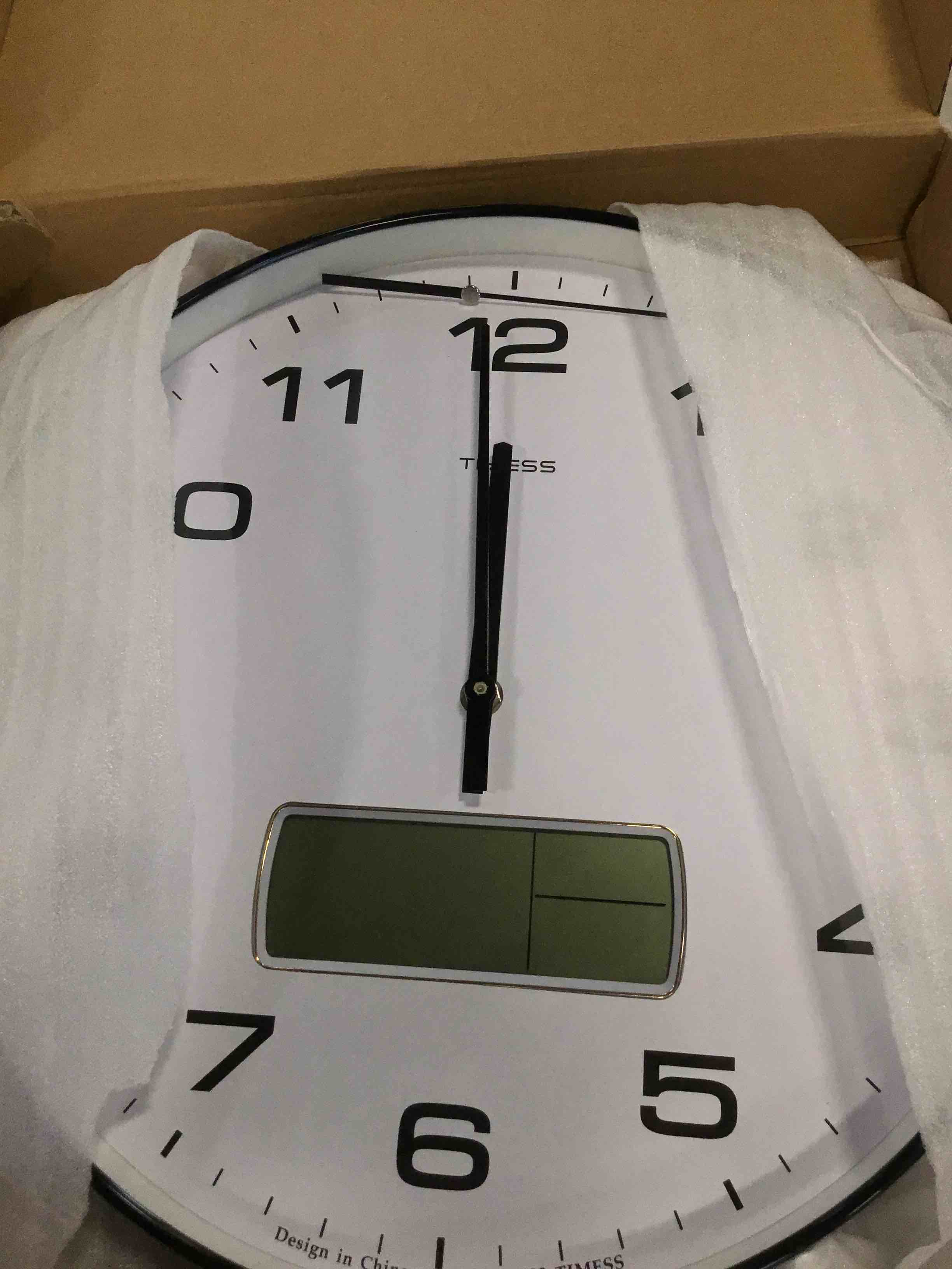 https://s3.amazonaws.com/lotting-images-prod/bidfta/YEL6493690_1717703099865.jpeg