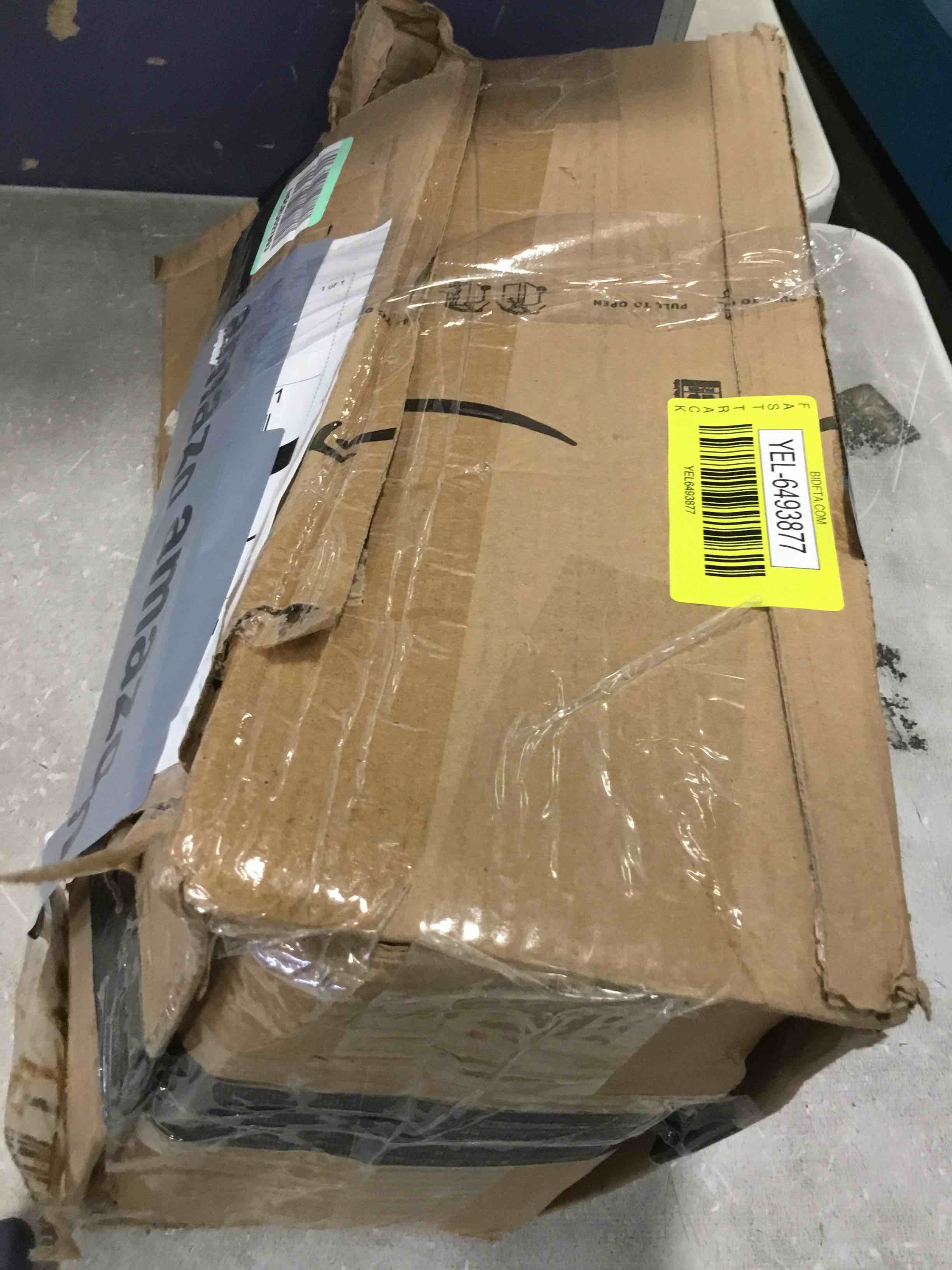https://s3.amazonaws.com/lotting-images-prod/bidfta/YEL6493877_1717782433249.jpeg