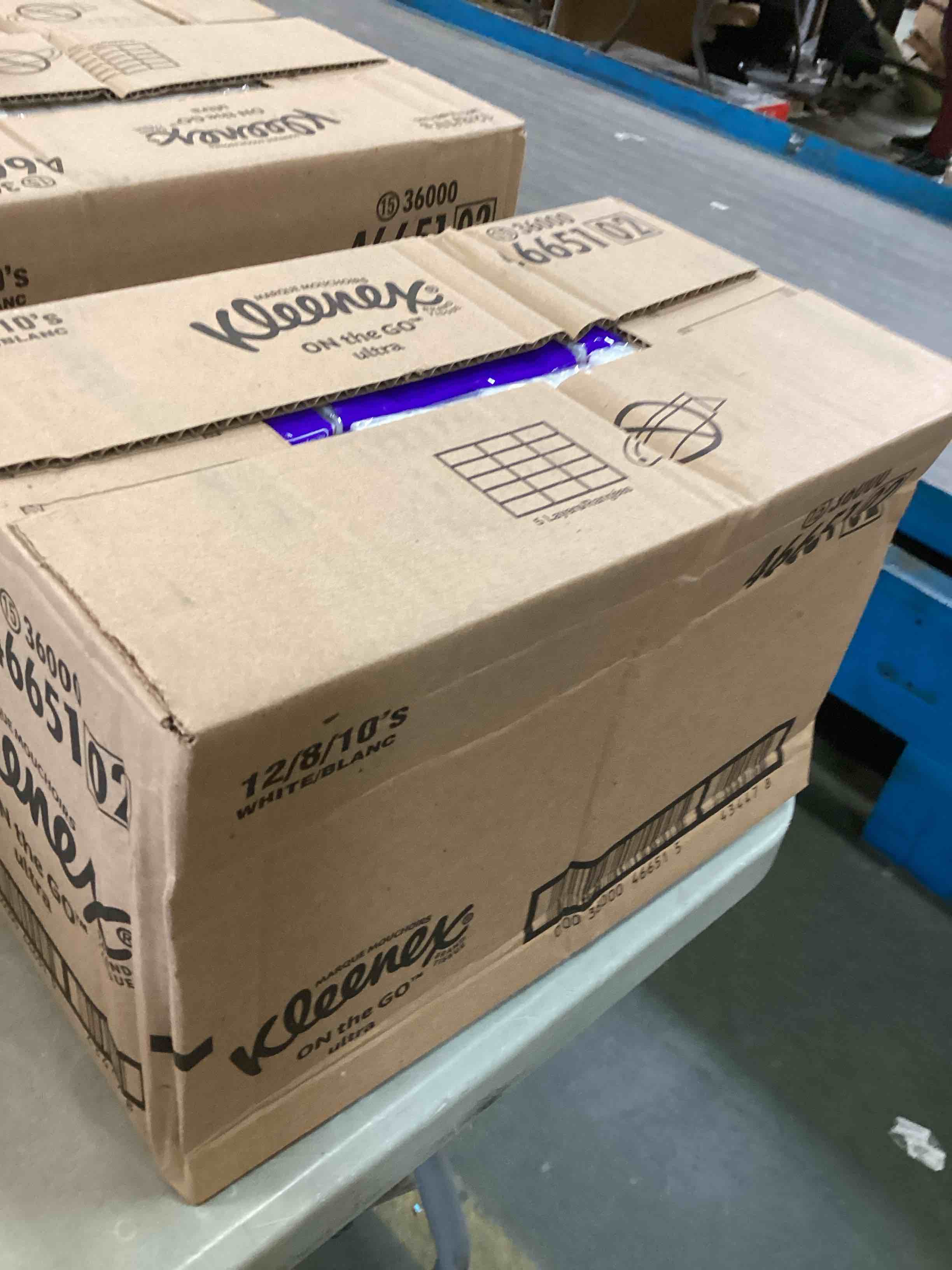 https://s3.amazonaws.com/lotting-images-prod/bidfta/YEL6493965_1717091717007.jpeg