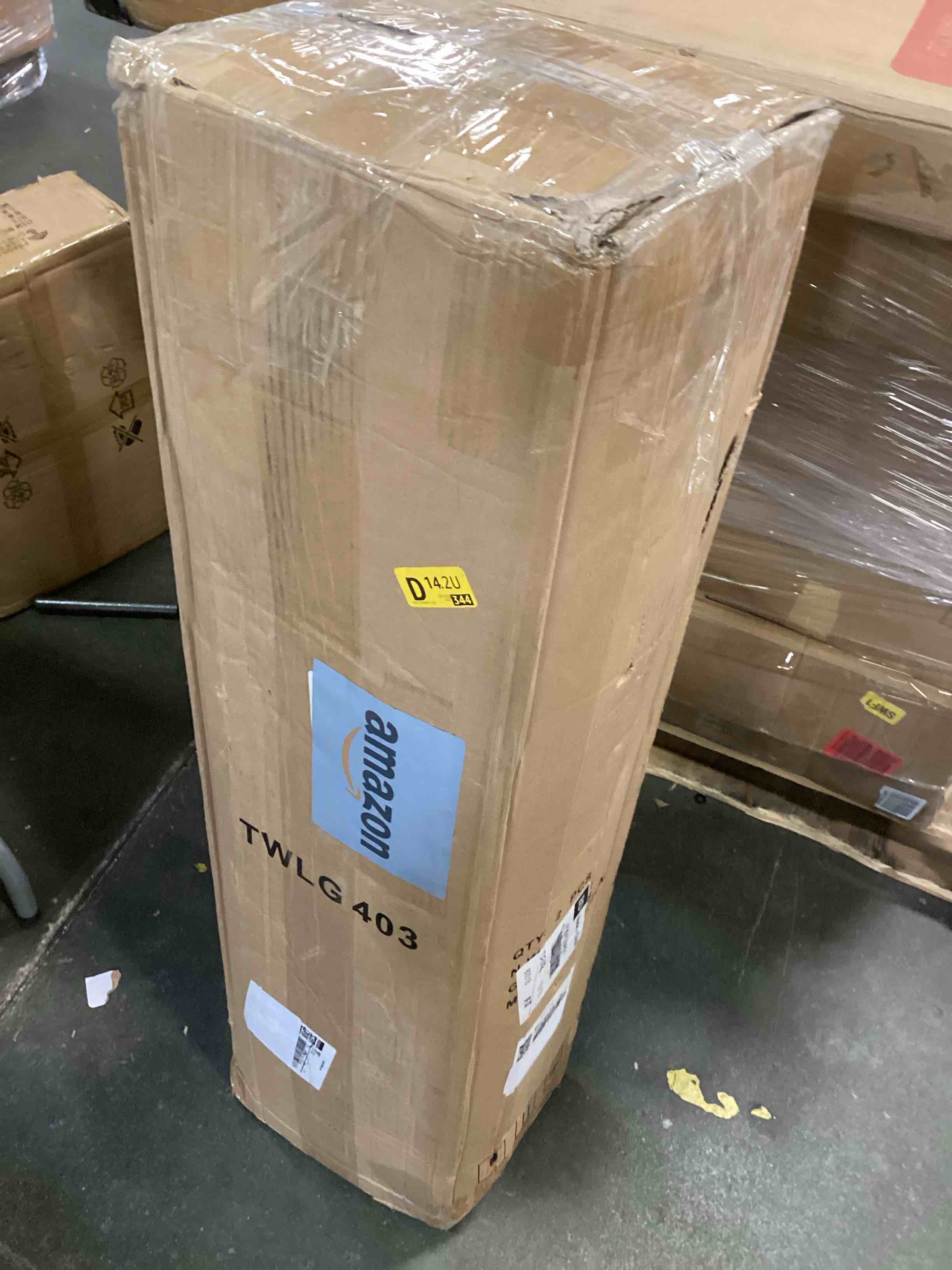 https://s3.amazonaws.com/lotting-images-prod/bidfta/YEL6494310_1717180606640.jpeg