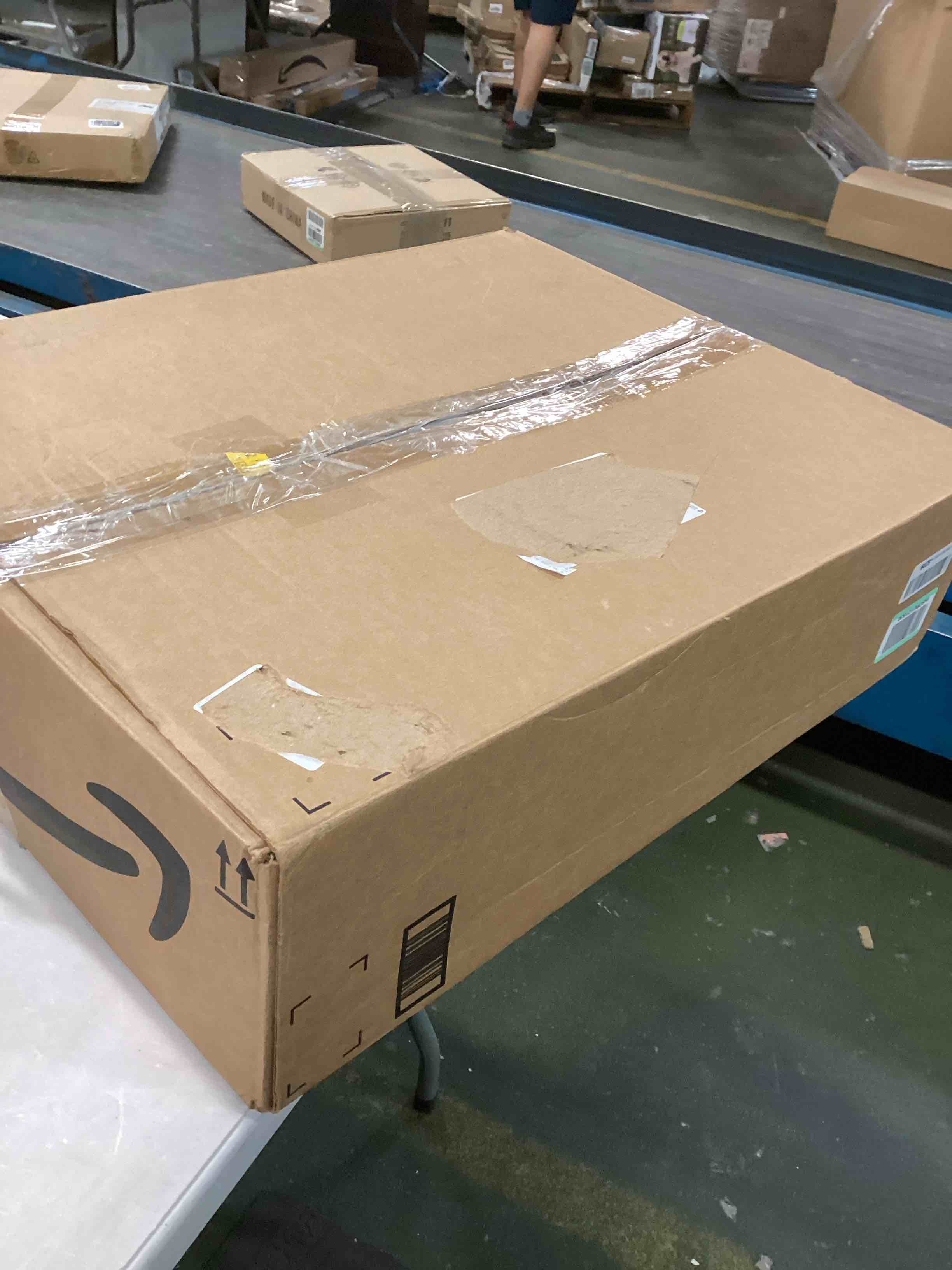 https://s3.amazonaws.com/lotting-images-prod/bidfta/YEL6494778_1717424931840.jpeg