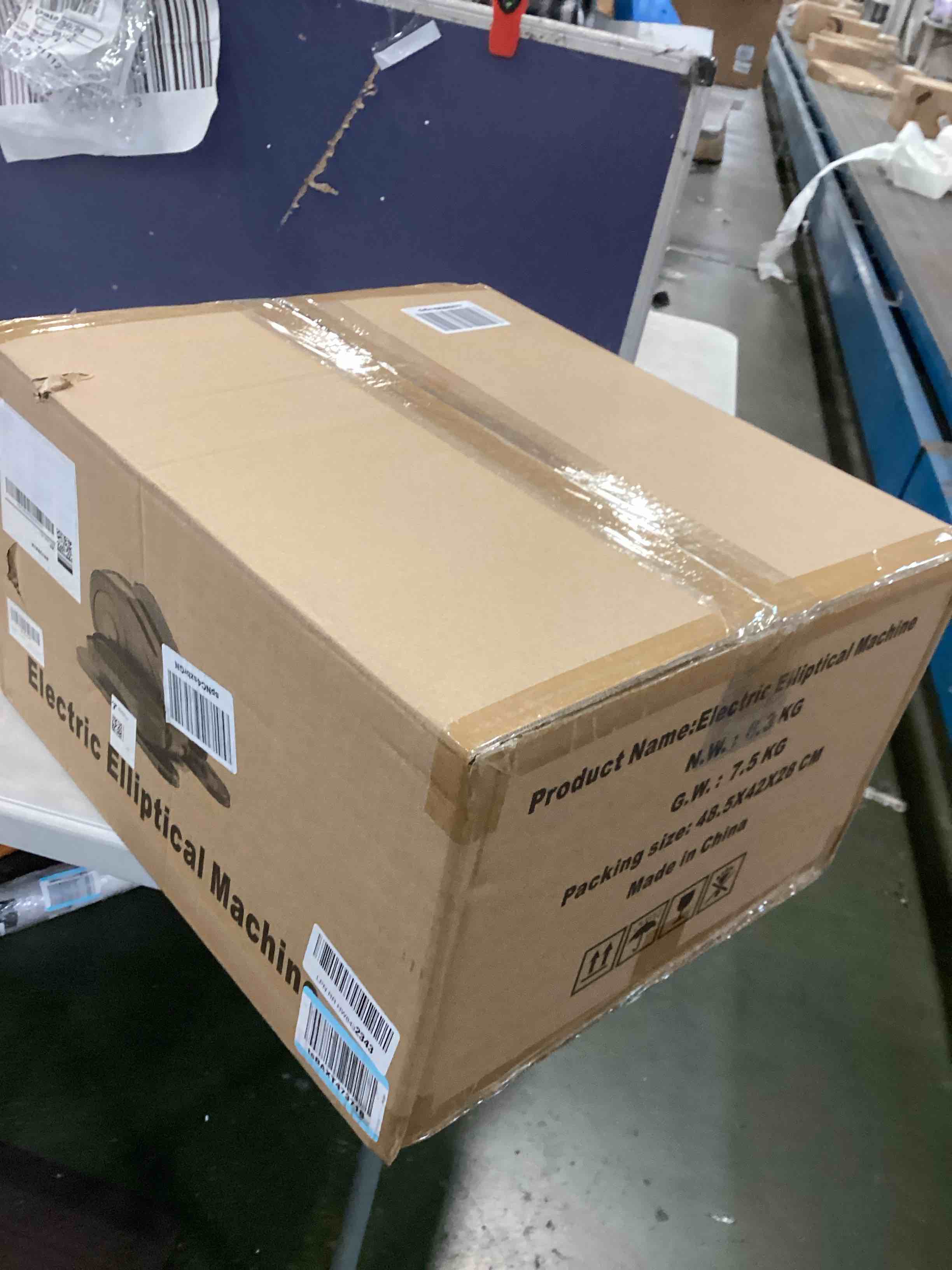 https://s3.amazonaws.com/lotting-images-prod/bidfta/YEL6494874_1717435115878.jpeg