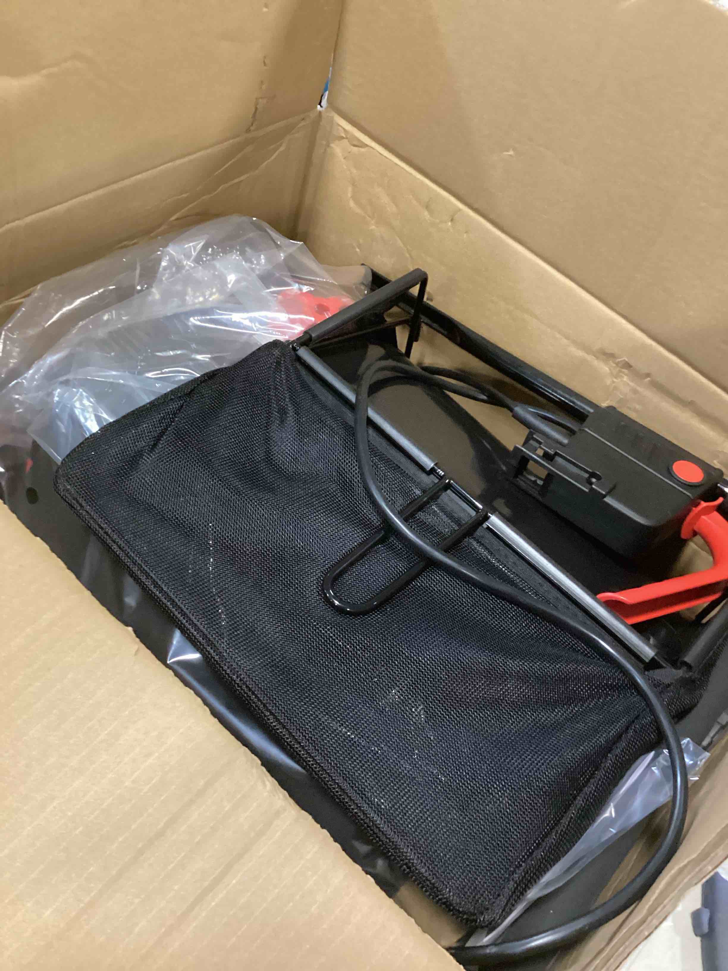 https://s3.amazonaws.com/lotting-images-prod/bidfta/YEL6495198_1717522092431.jpeg