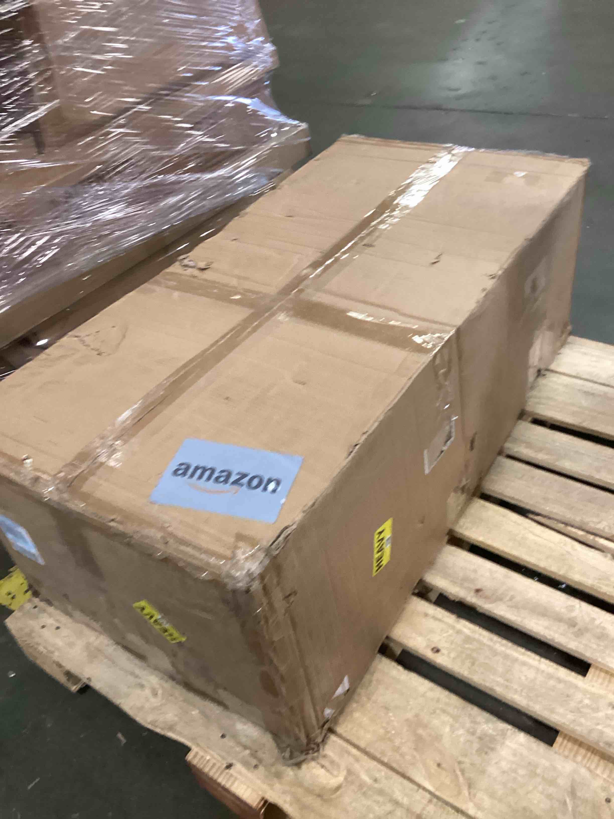 https://s3.amazonaws.com/lotting-images-prod/bidfta/YEL6495291_1717587267737.jpeg
