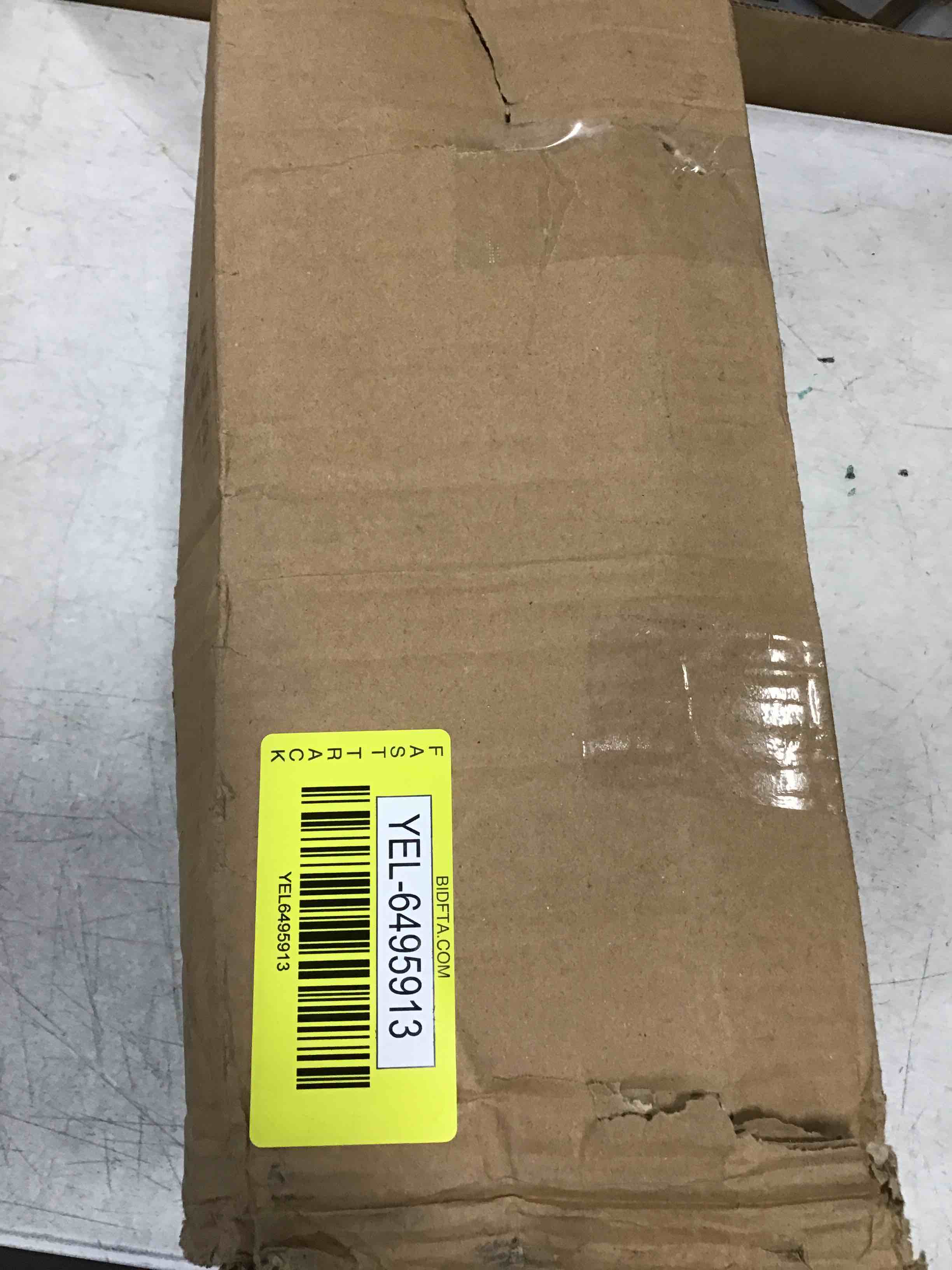 https://s3.amazonaws.com/lotting-images-prod/bidfta/YEL6495913_1717853875515.jpeg