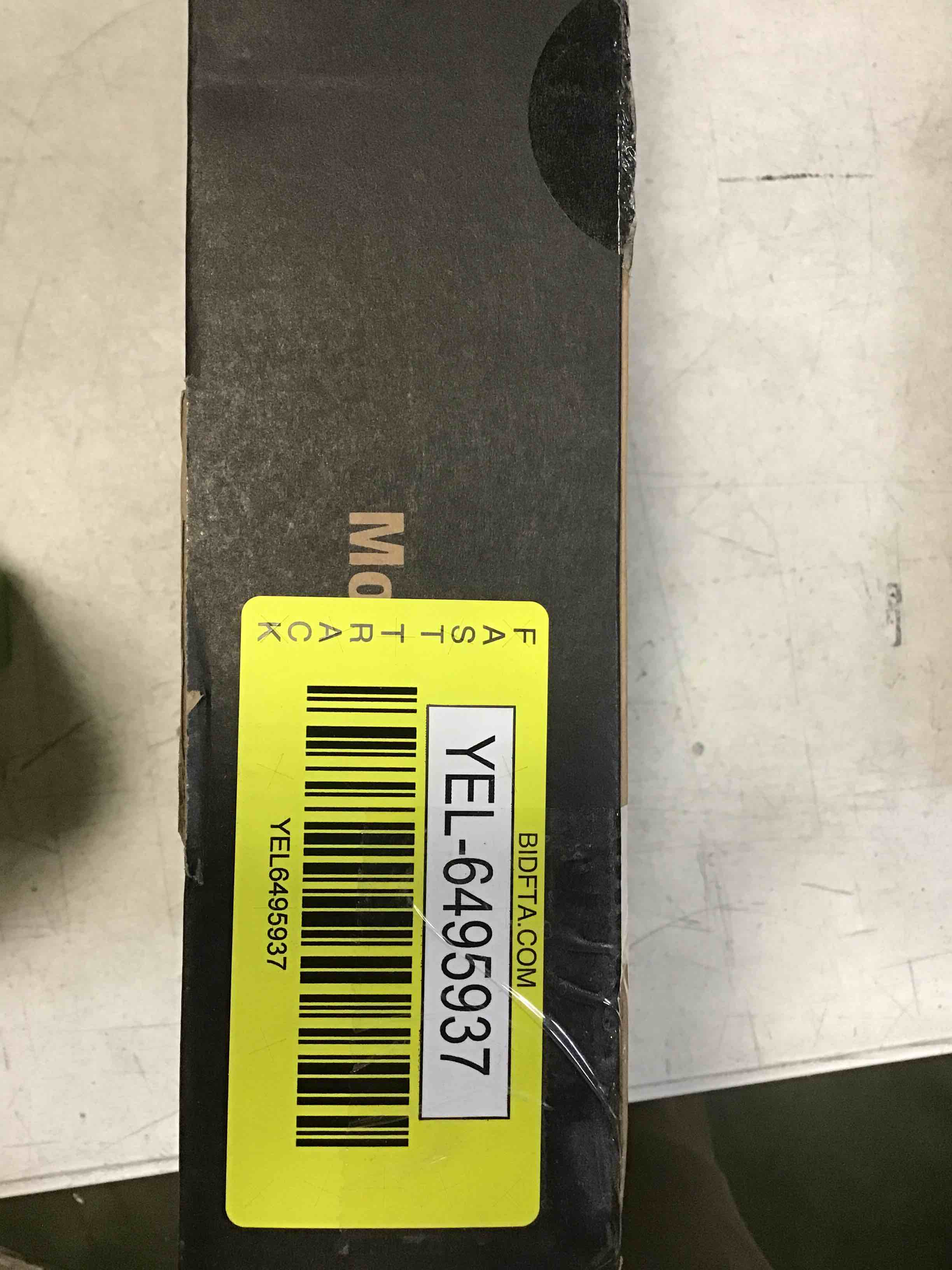 https://s3.amazonaws.com/lotting-images-prod/bidfta/YEL6495937_1717856683483.jpeg