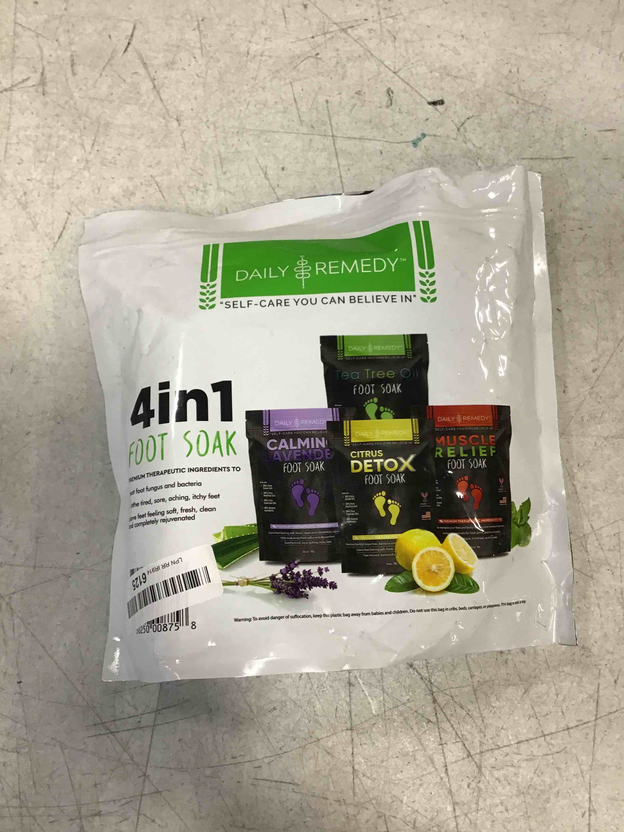https://s3.amazonaws.com/lotting-images-prod/bidfta/YEL6496000_1717864564195.jpeg