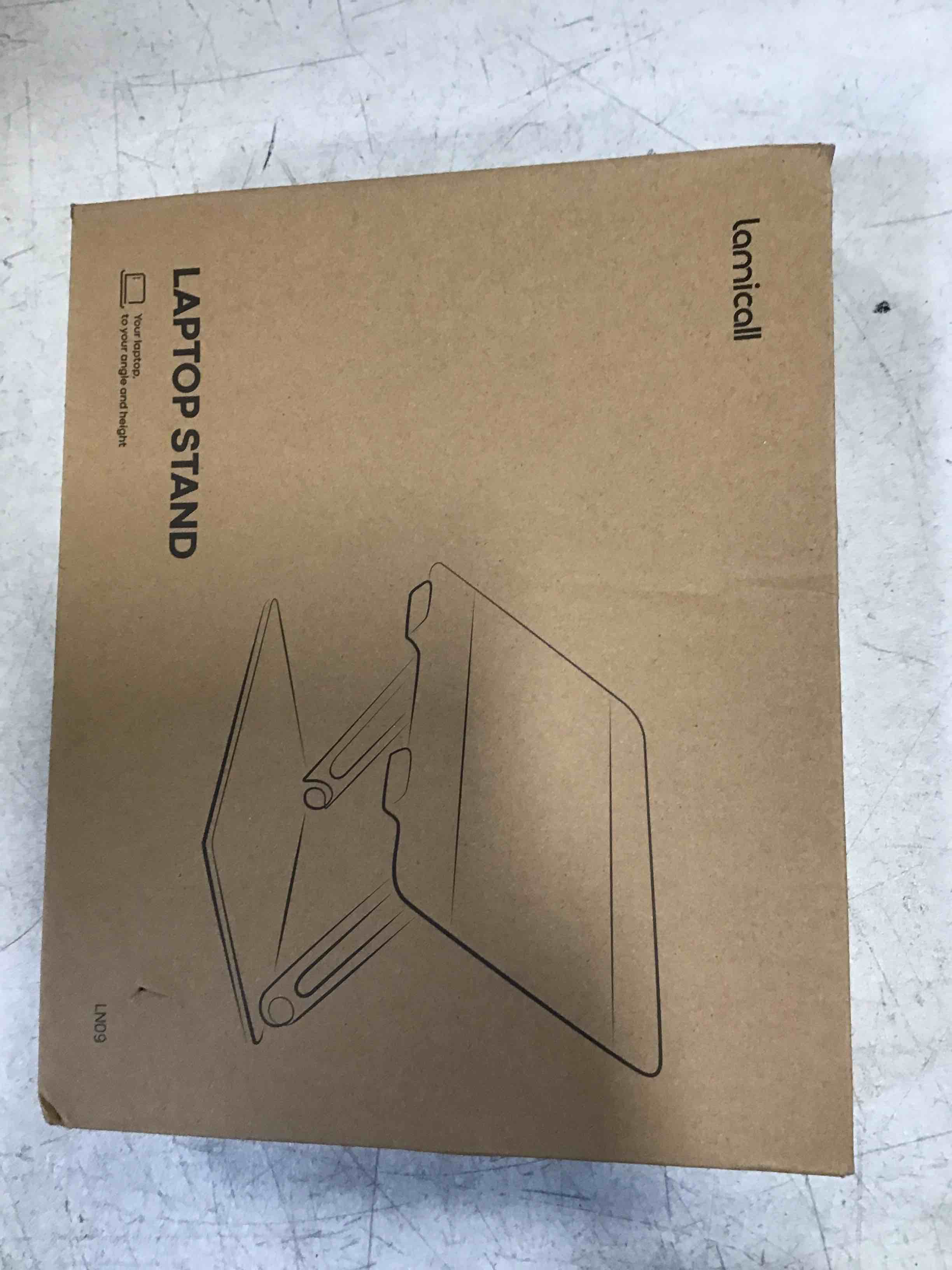 https://s3.amazonaws.com/lotting-images-prod/bidfta/YEL6496308_1718198837592.jpeg