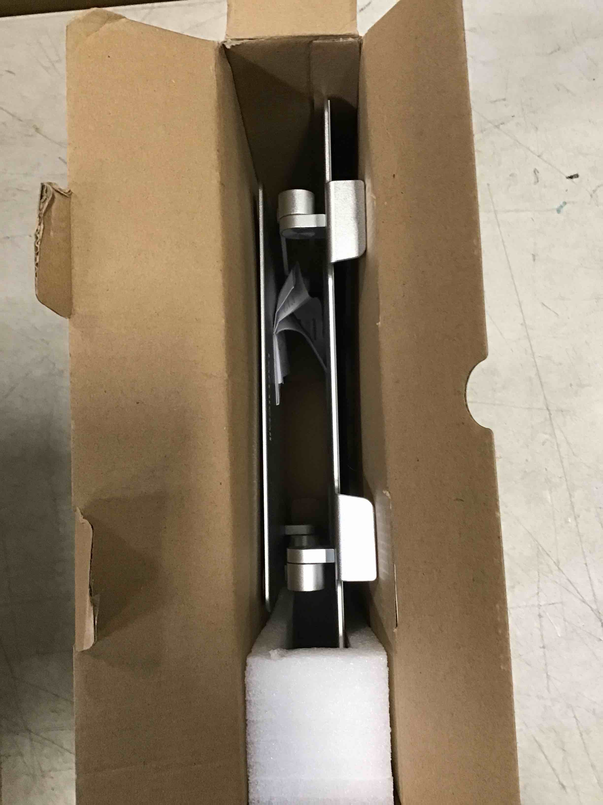 https://s3.amazonaws.com/lotting-images-prod/bidfta/YEL6496308_1718198869317.jpeg