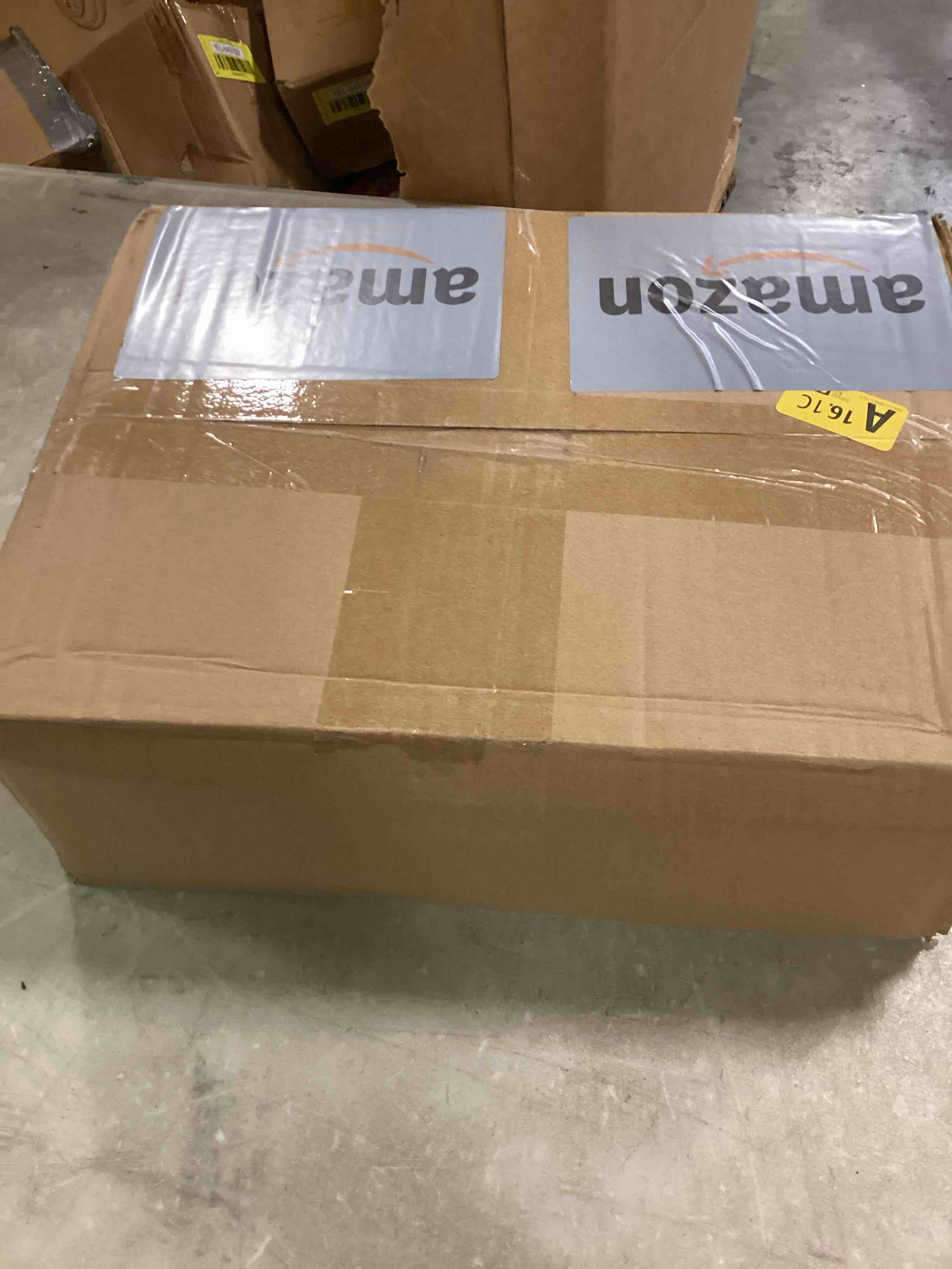 https://s3.amazonaws.com/lotting-images-prod/bidfta/YEL6497956_1717688647401.jpeg
