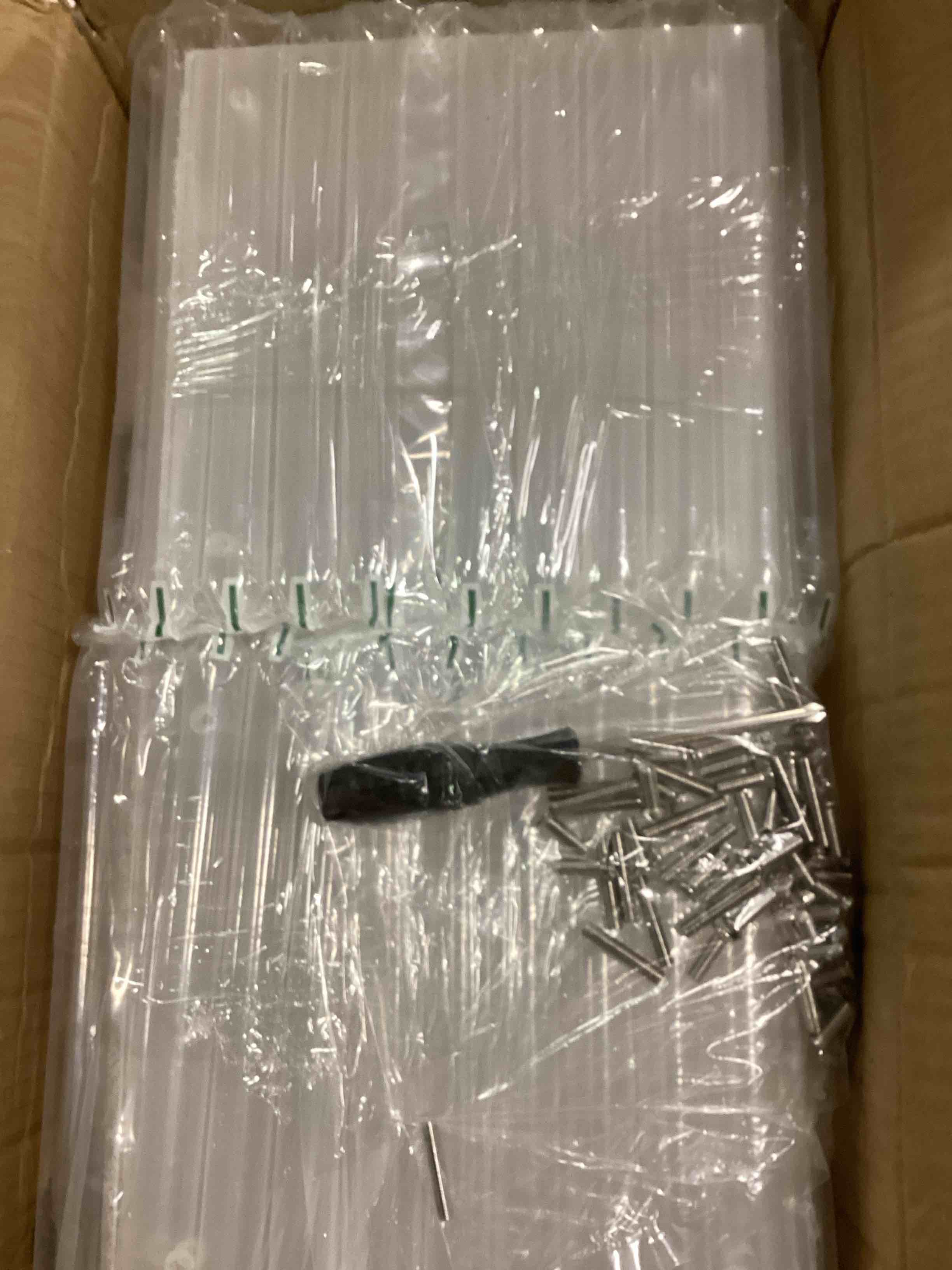https://s3.amazonaws.com/lotting-images-prod/bidfta/YEL6497976_1717692667216.jpeg