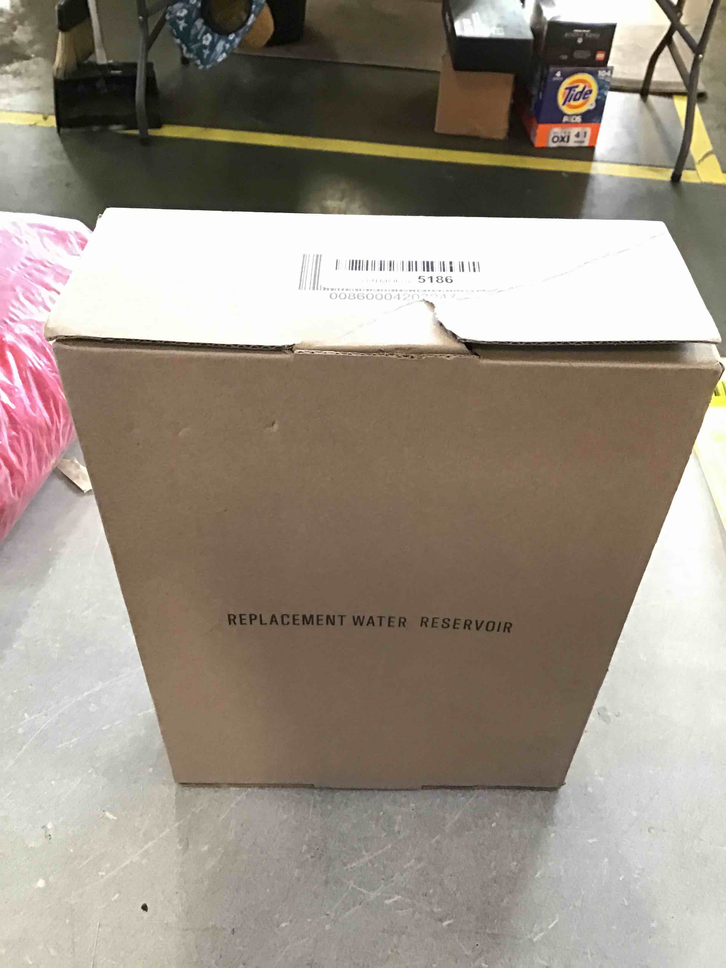 https://s3.amazonaws.com/lotting-images-prod/bidfta/YEL6499003_1718452865172.jpeg