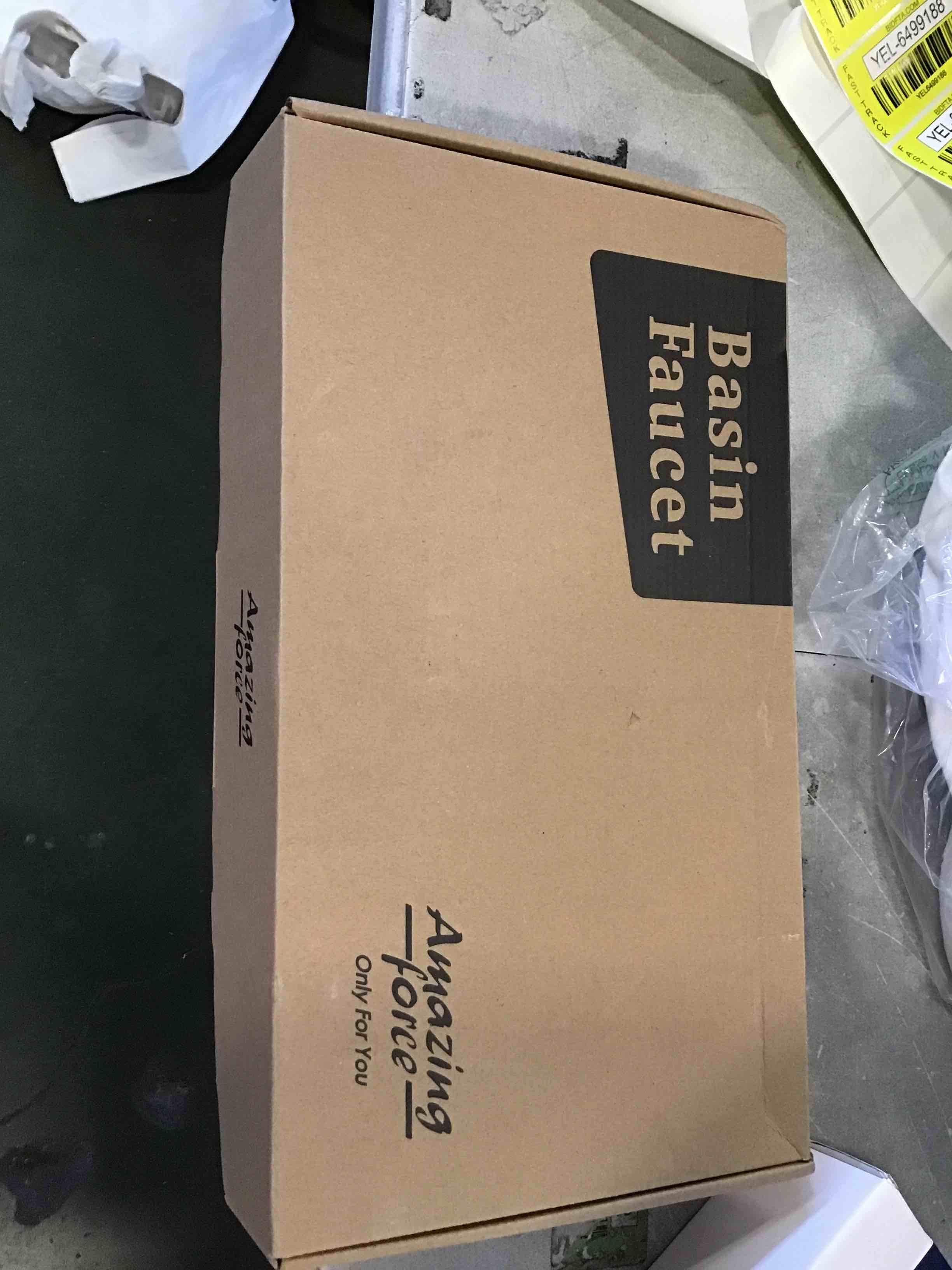 https://s3.amazonaws.com/lotting-images-prod/bidfta/YEL6499190_1718459596660.jpeg