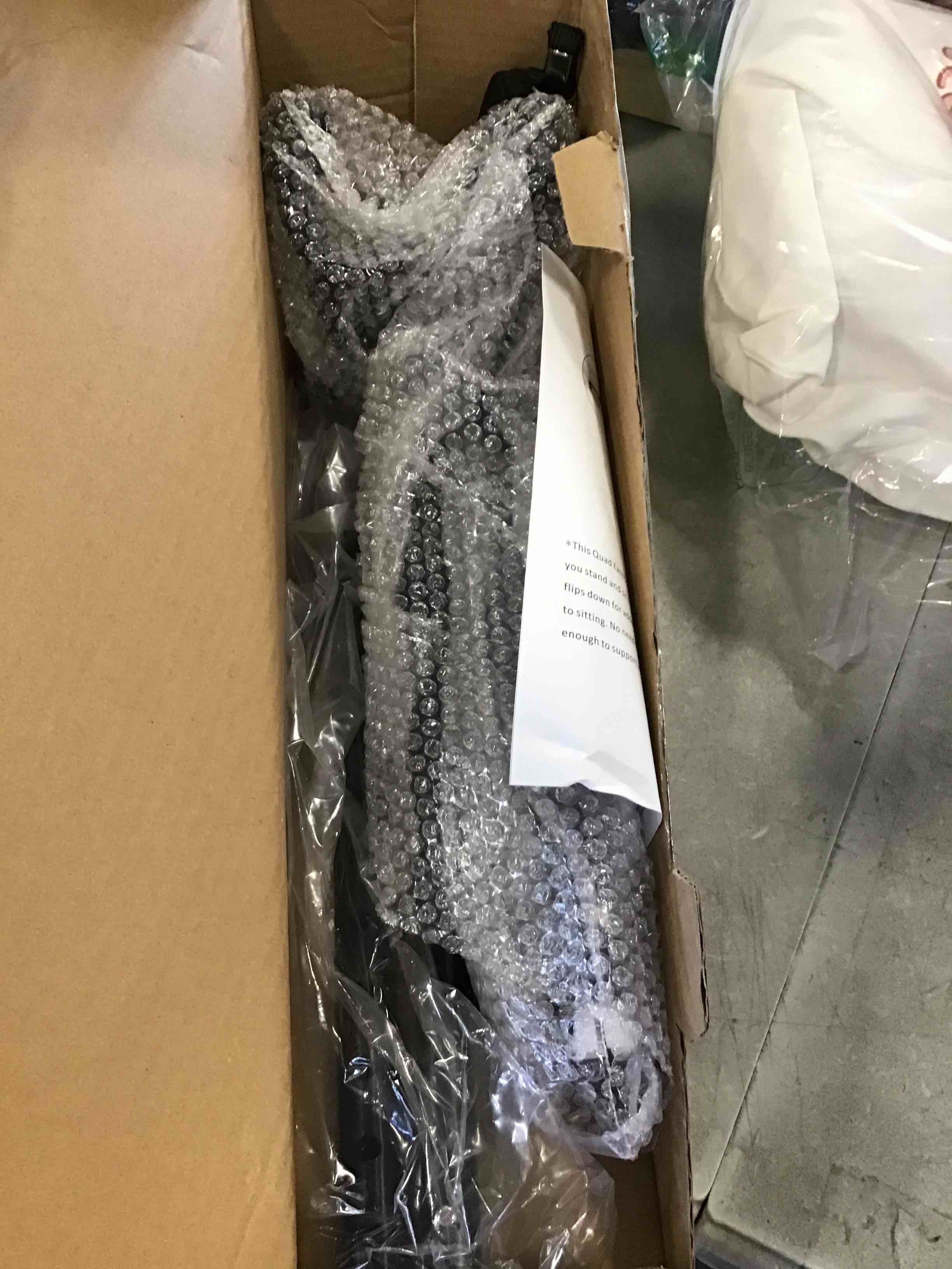https://s3.amazonaws.com/lotting-images-prod/bidfta/YEL6499191_1718459438492.jpeg