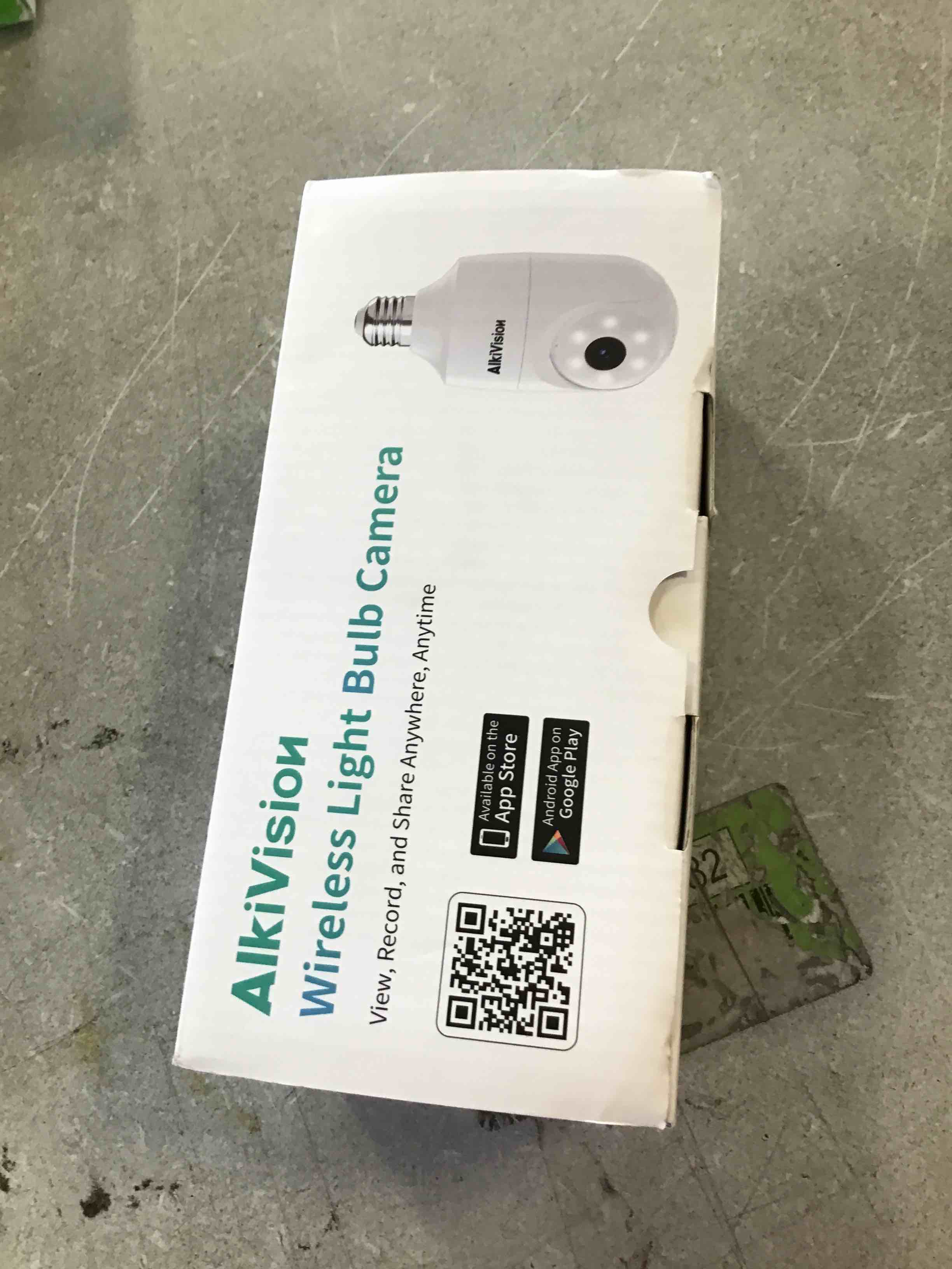 https://s3.amazonaws.com/lotting-images-prod/bidfta/YEL6499209_1718455177368.jpeg