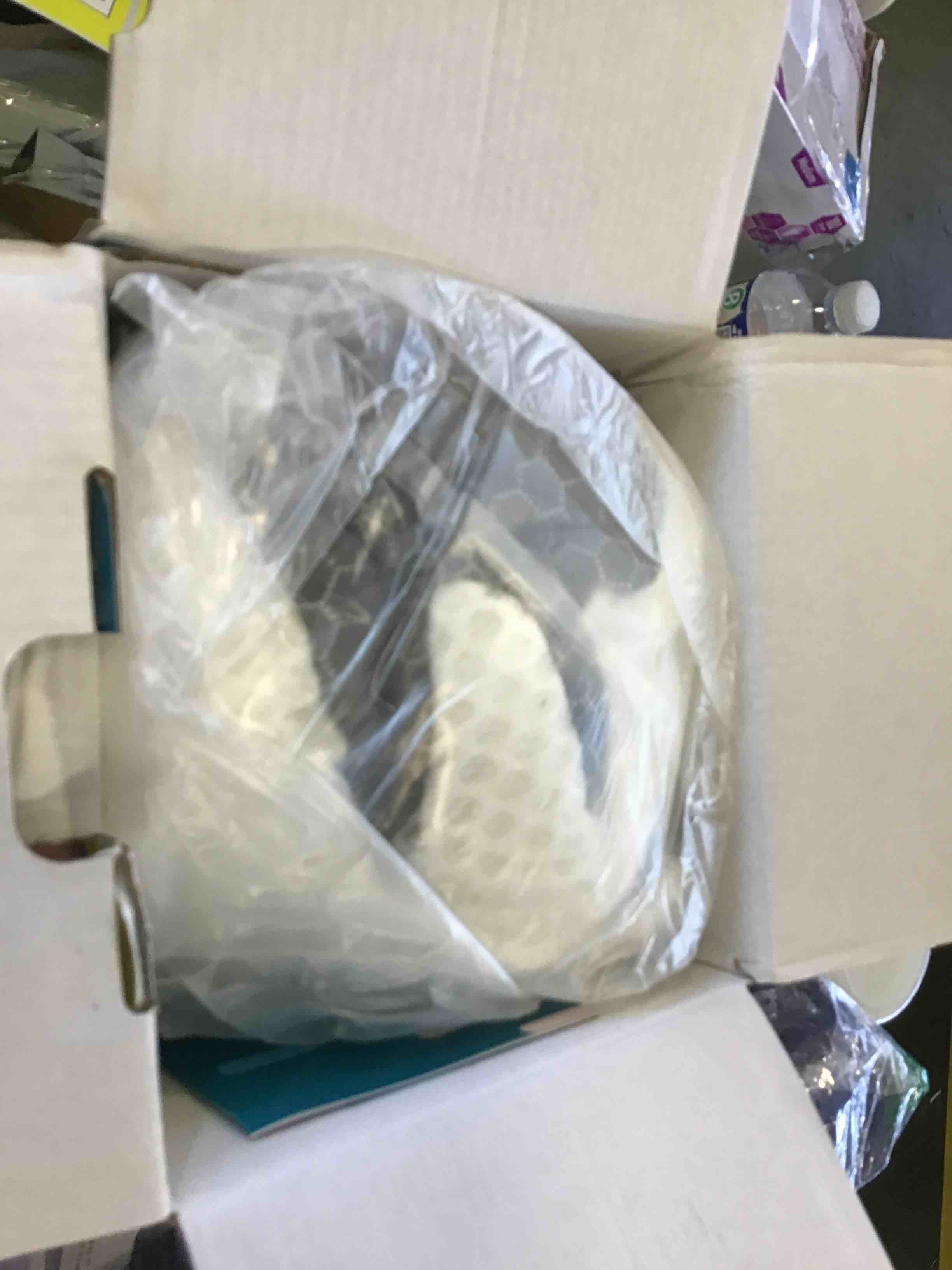 https://s3.amazonaws.com/lotting-images-prod/bidfta/YEL6499603_1718469715167.jpeg