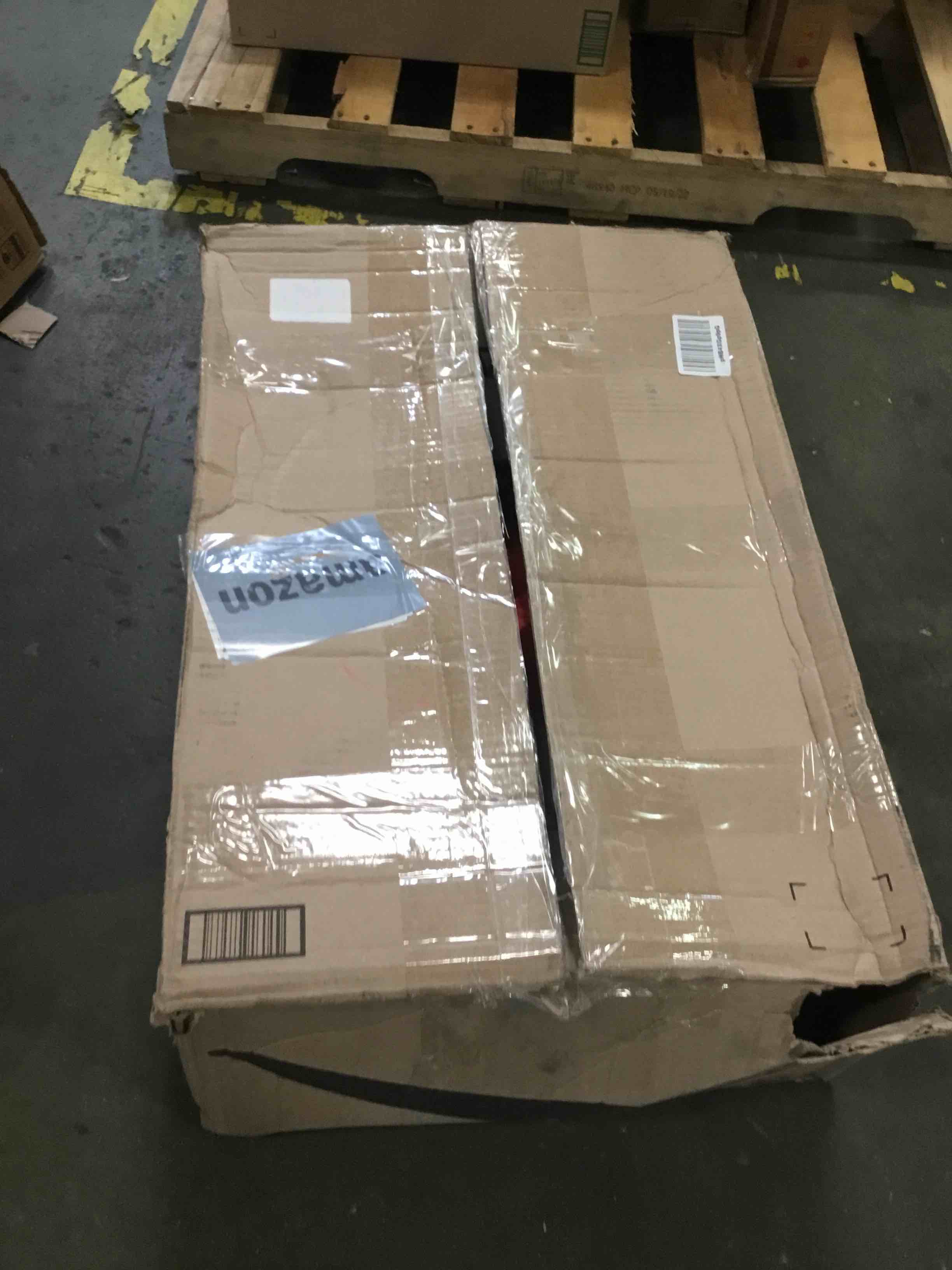 https://s3.amazonaws.com/lotting-images-prod/bidfta/YEL6500214_1716918454334.jpeg