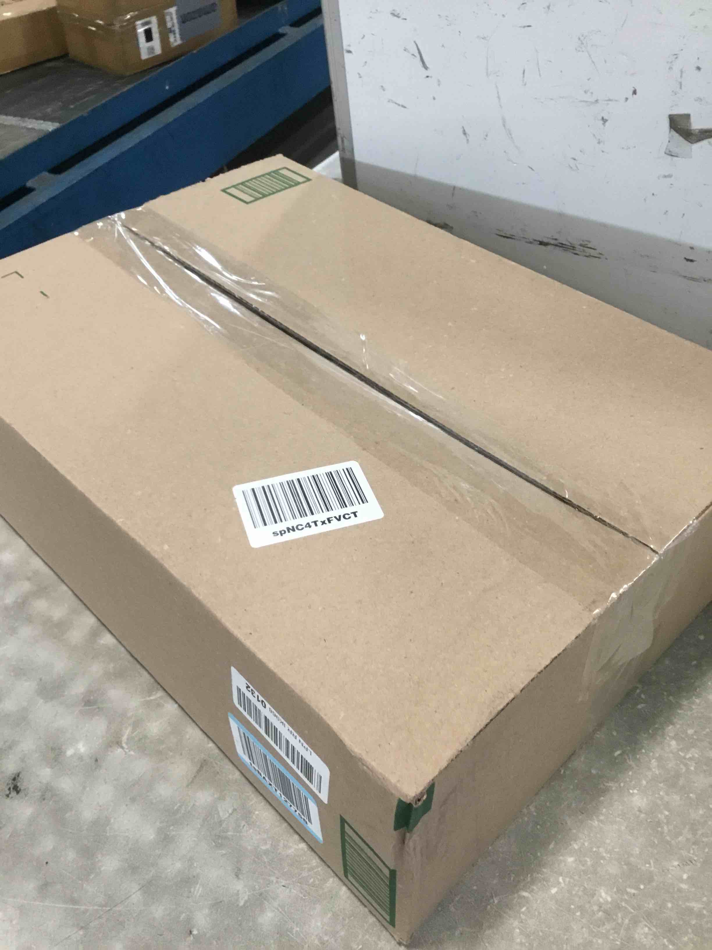 https://s3.amazonaws.com/lotting-images-prod/bidfta/YEL6500546_1717070675943.jpeg