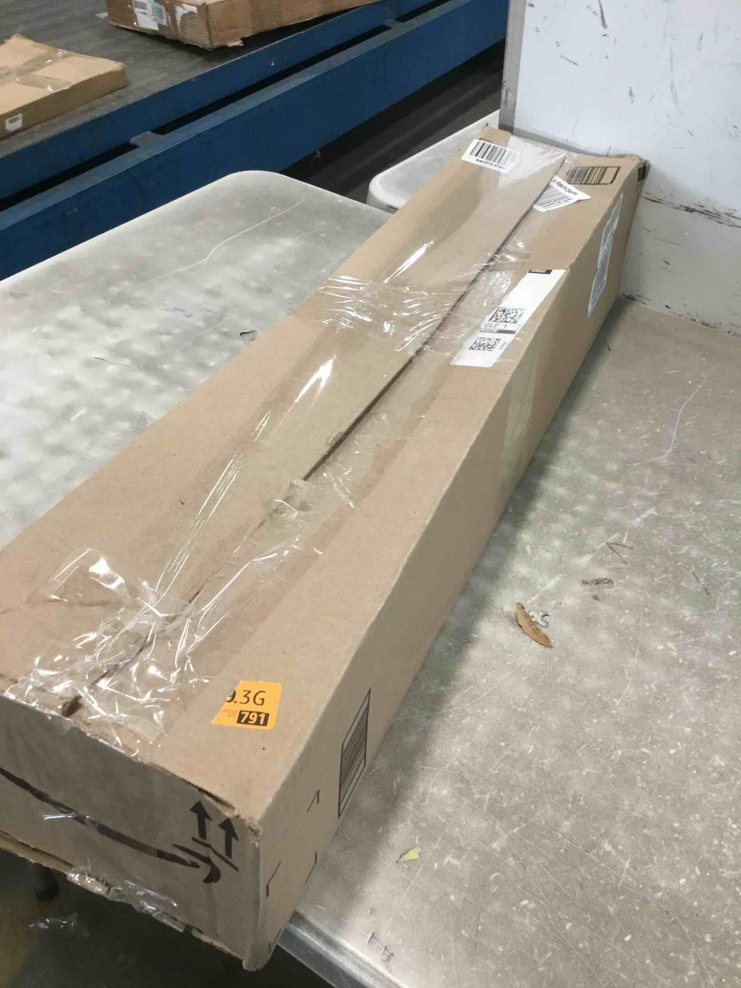 https://s3.amazonaws.com/lotting-images-prod/bidfta/YEL6500553_1717071491201.jpeg
