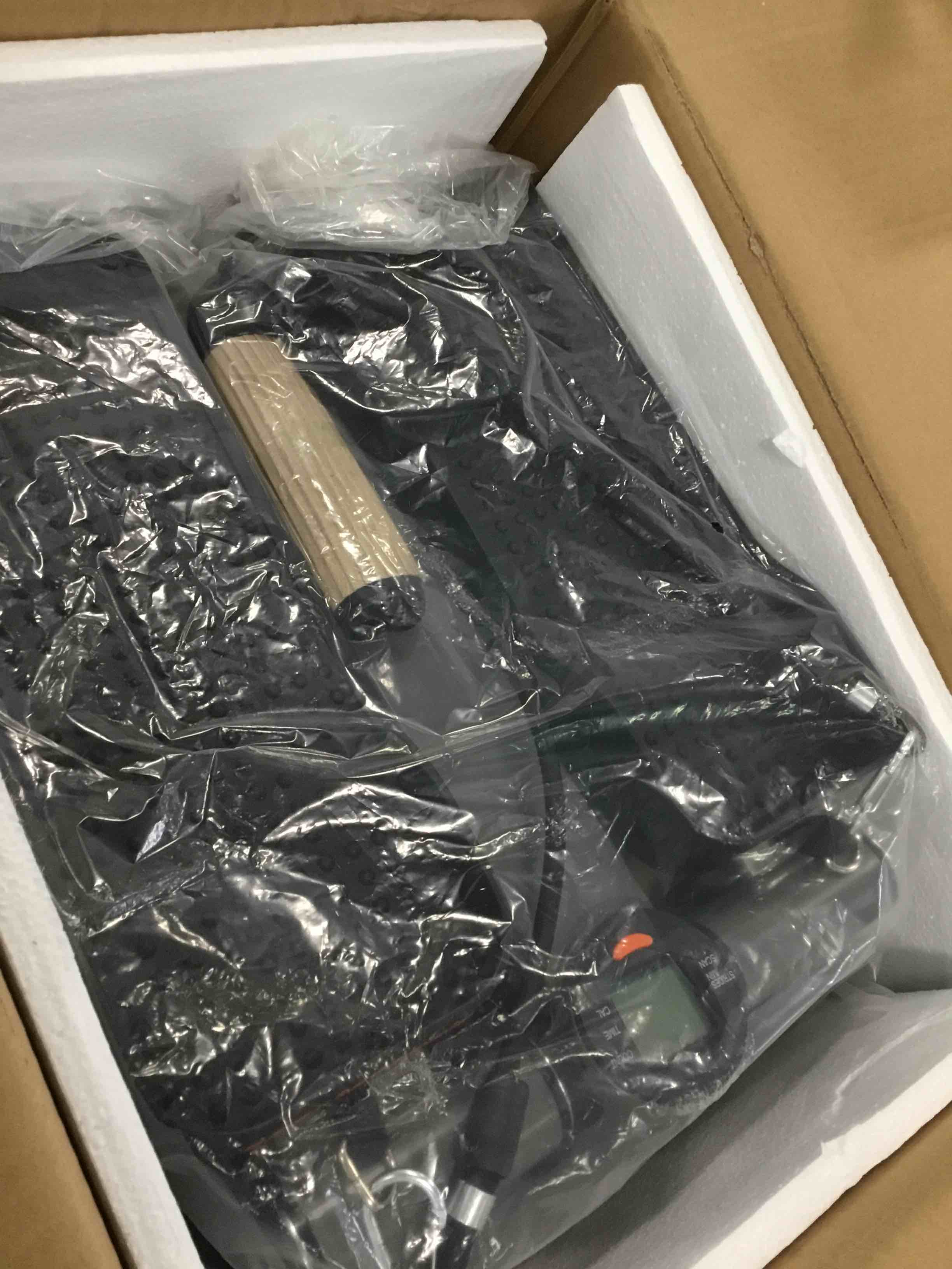 https://s3.amazonaws.com/lotting-images-prod/bidfta/YEL6500833_1717165276826.jpeg