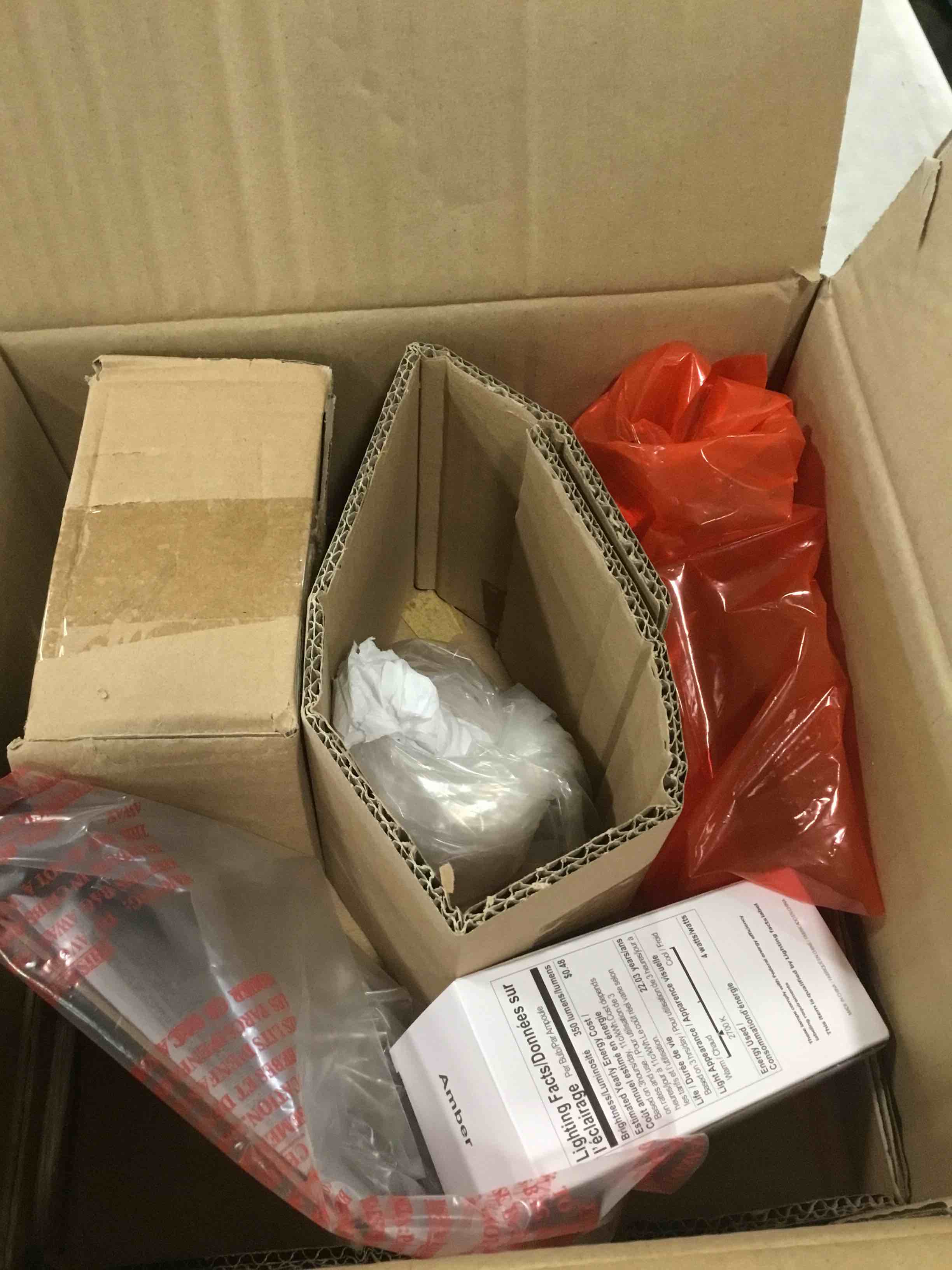 https://s3.amazonaws.com/lotting-images-prod/bidfta/YEL6501048_1717250207726.jpeg
