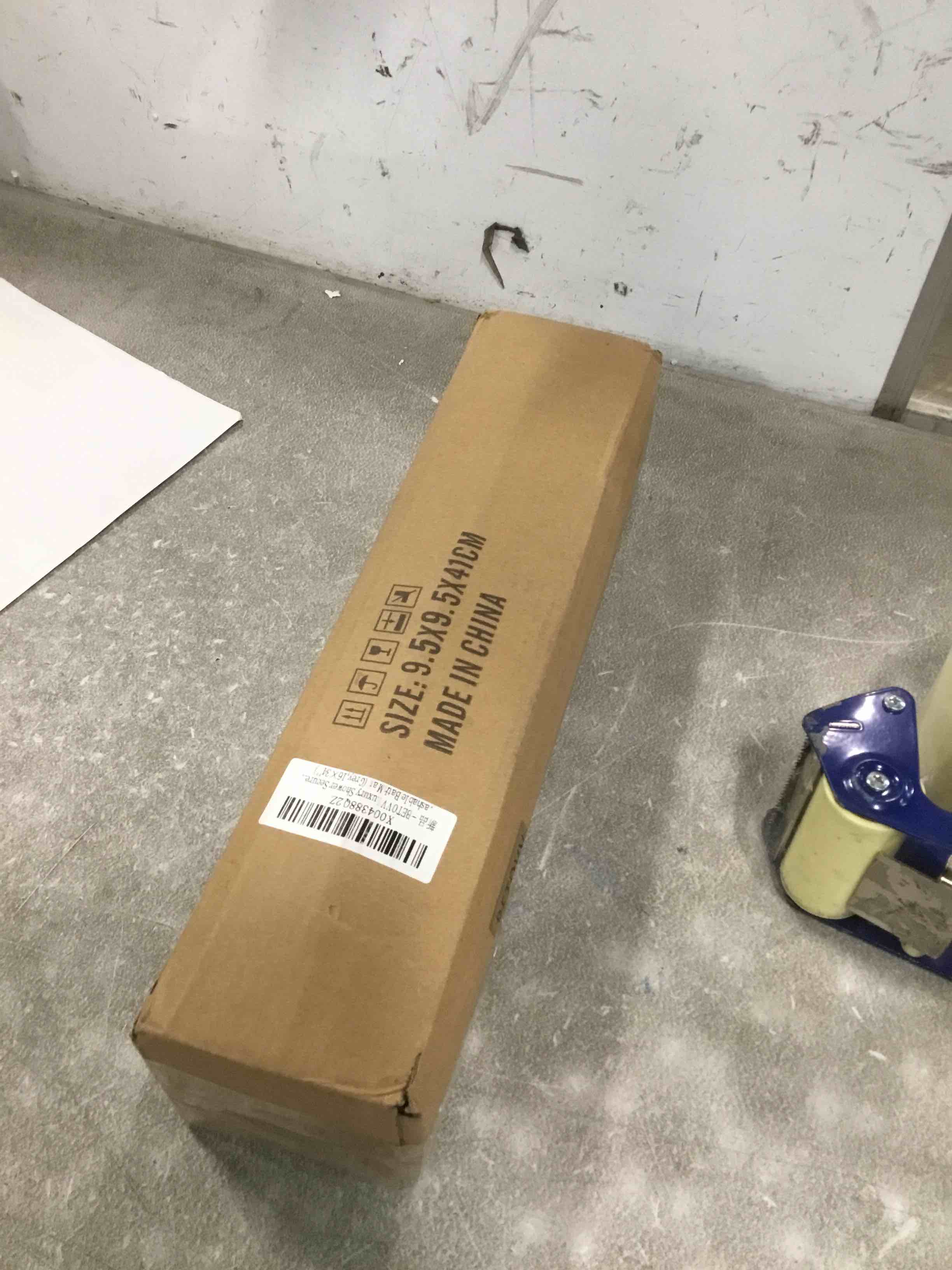 https://s3.amazonaws.com/lotting-images-prod/bidfta/YEL6501105_1717256425327.jpeg